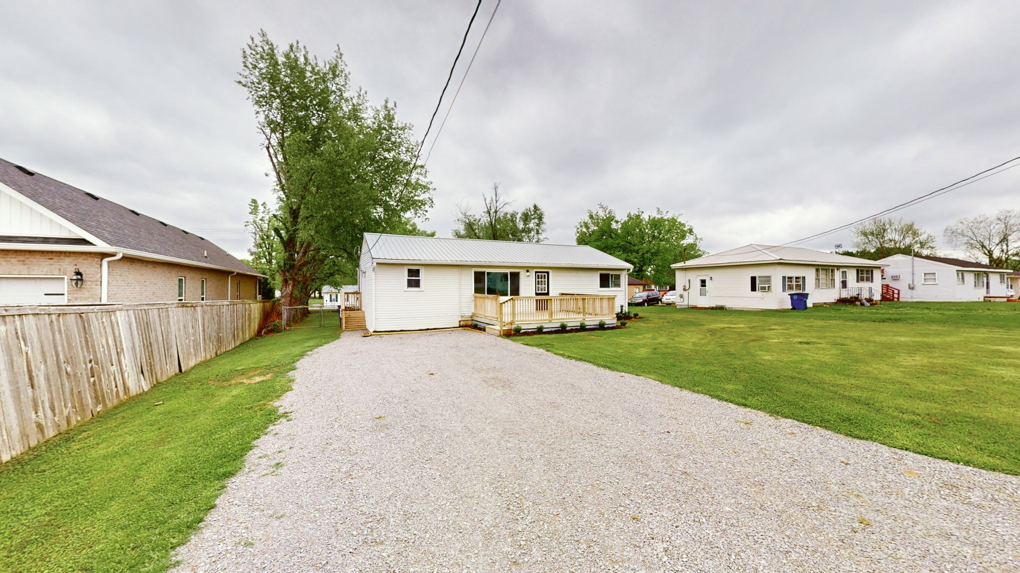 240 Edgemont Dr