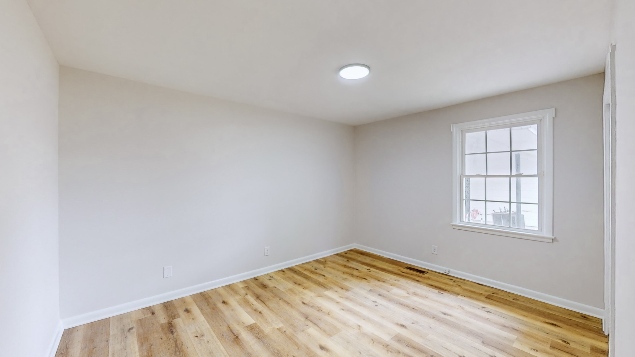223 Davis St