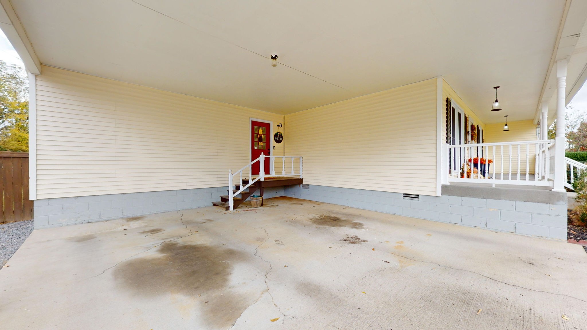 102 Stardust Dr