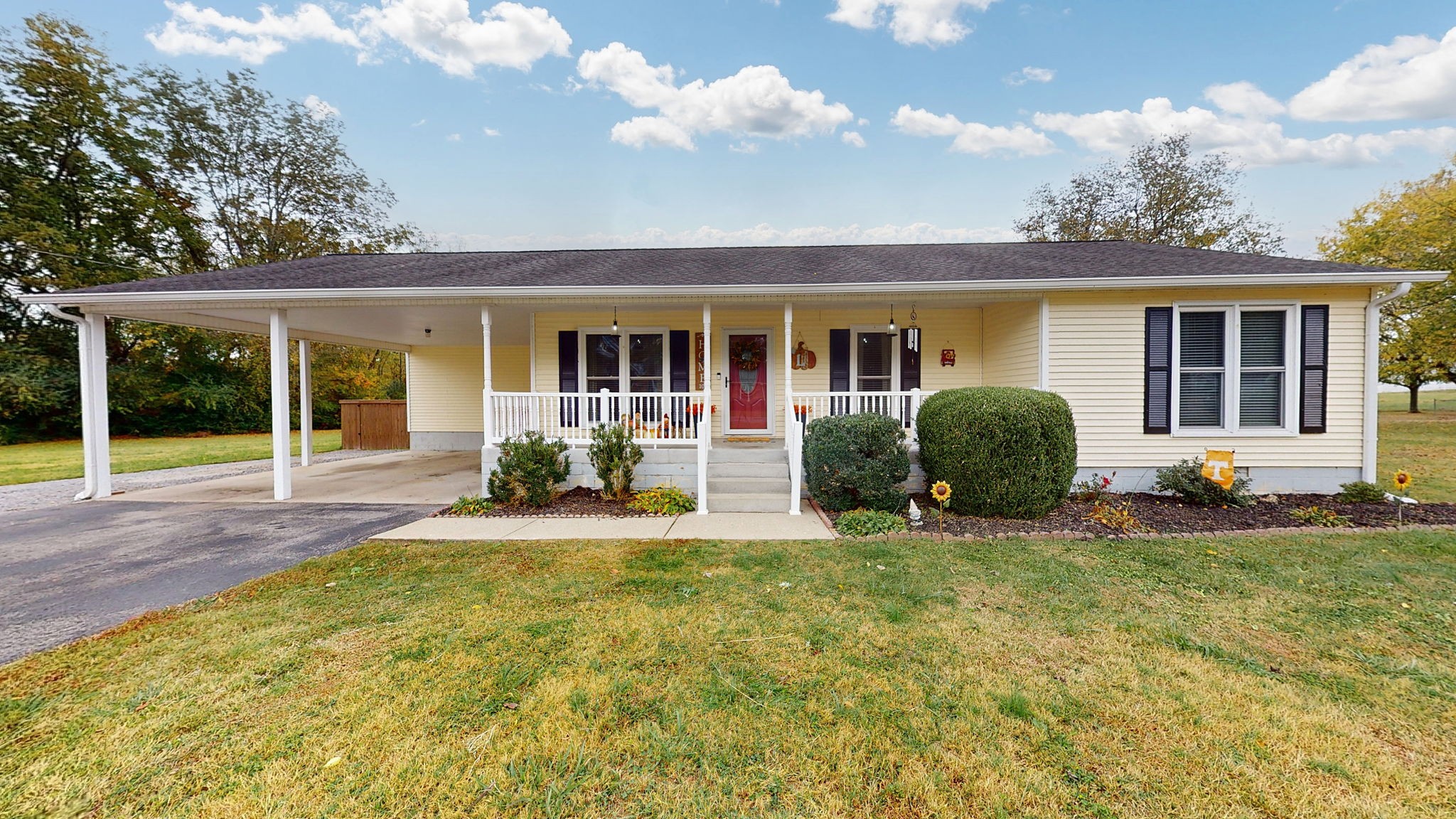 102 Stardust Dr
