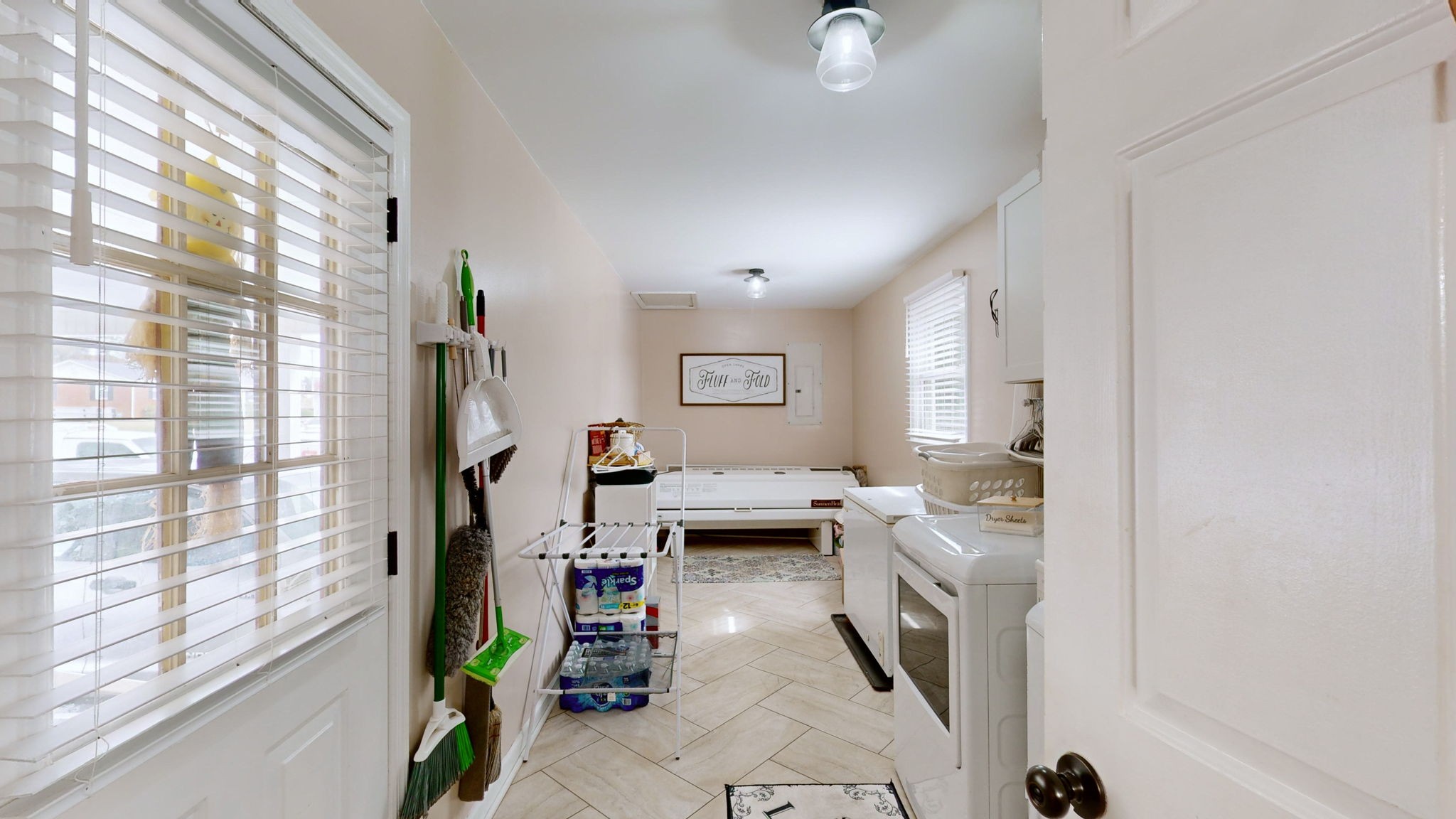 102 Stardust Dr