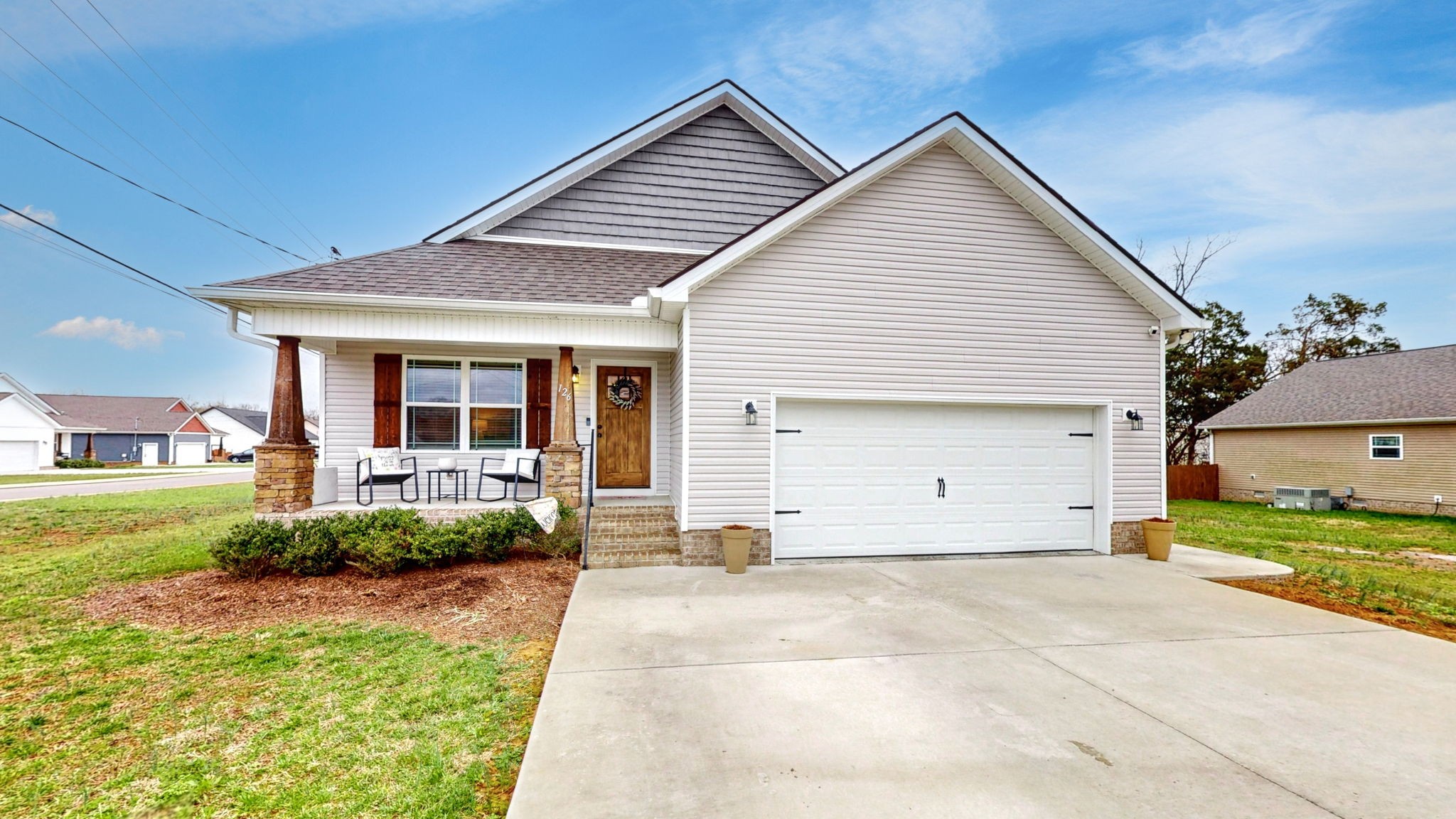 126 Blue Grass Dr