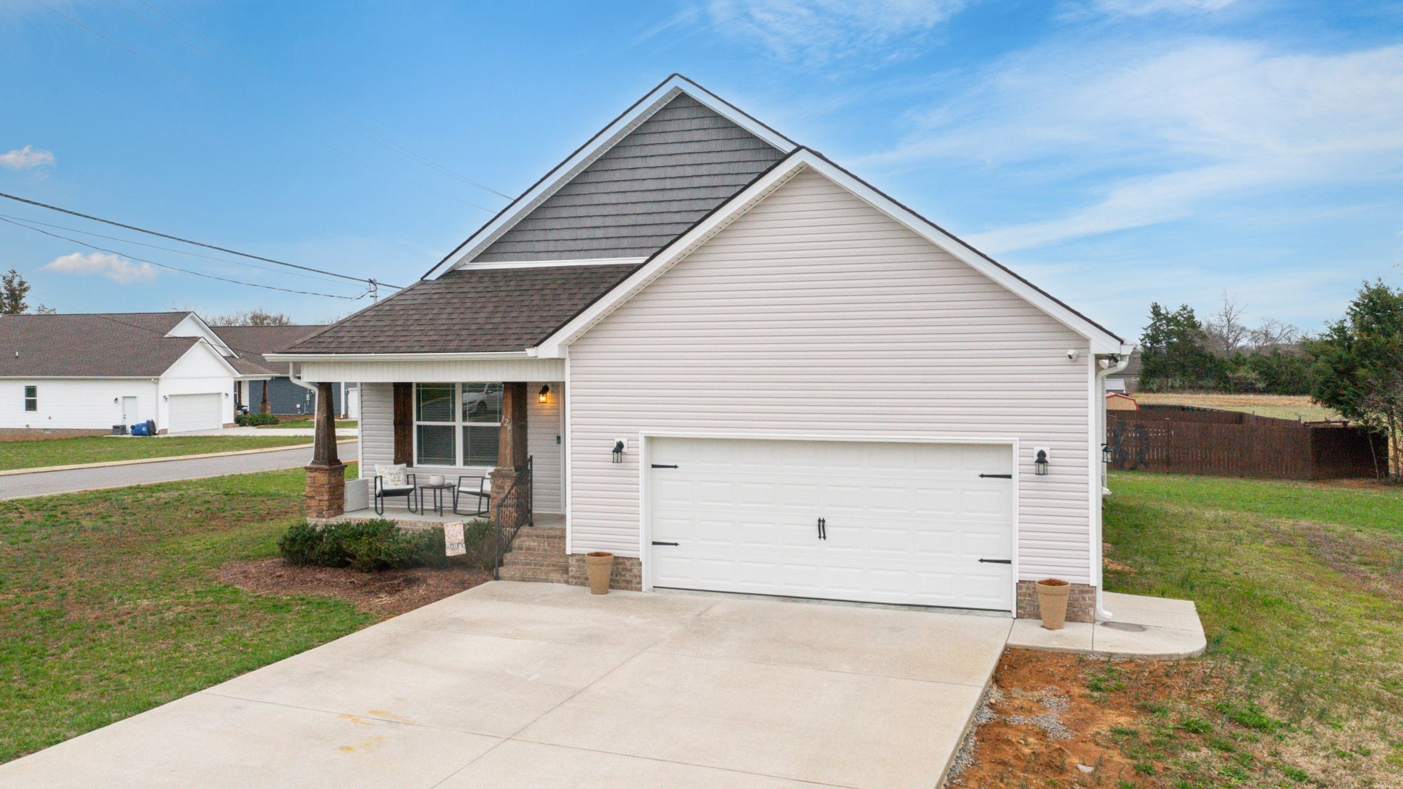 126 Blue Grass Dr