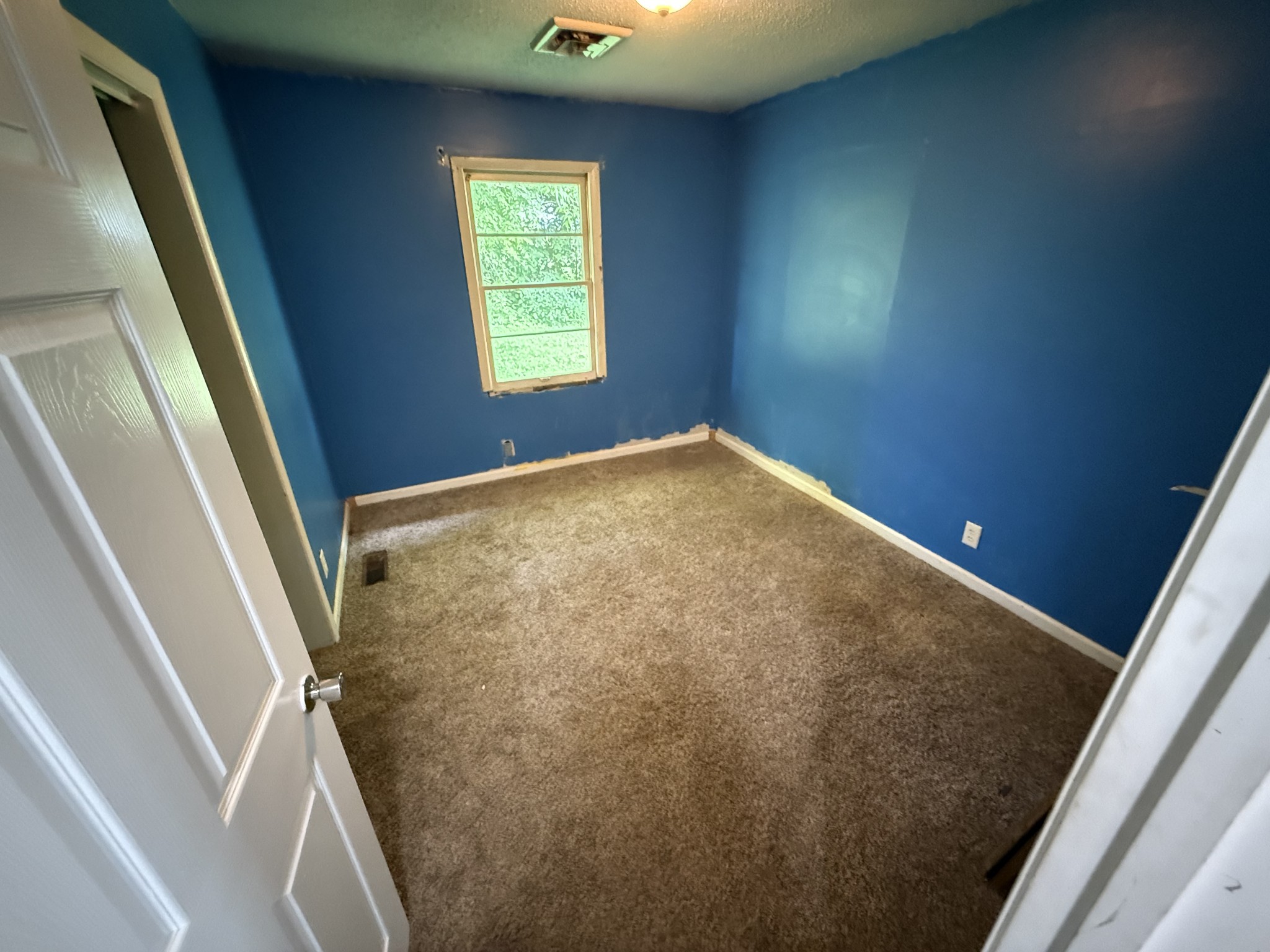 1806 Highway 130, W