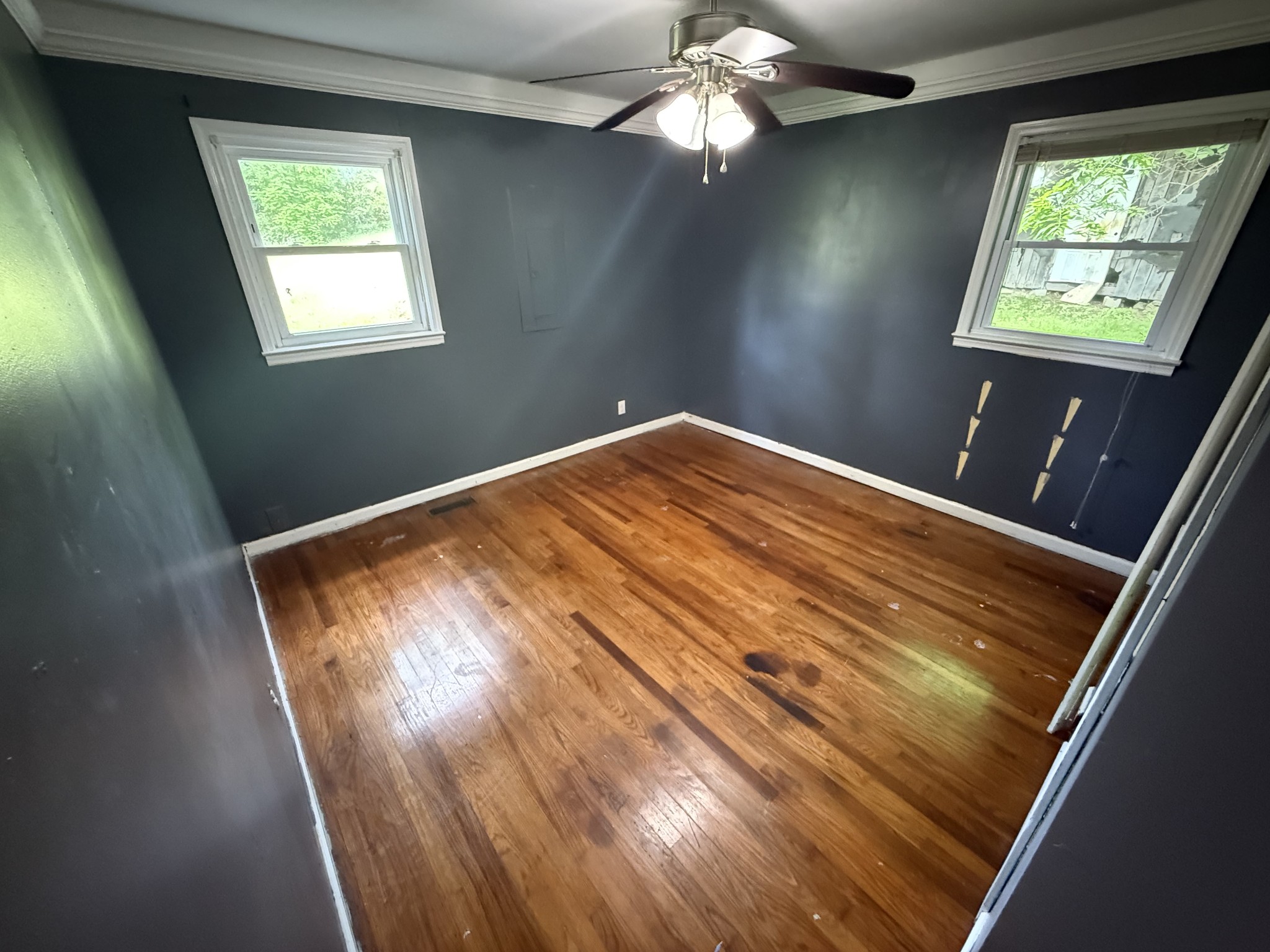 1806 Highway 130, W