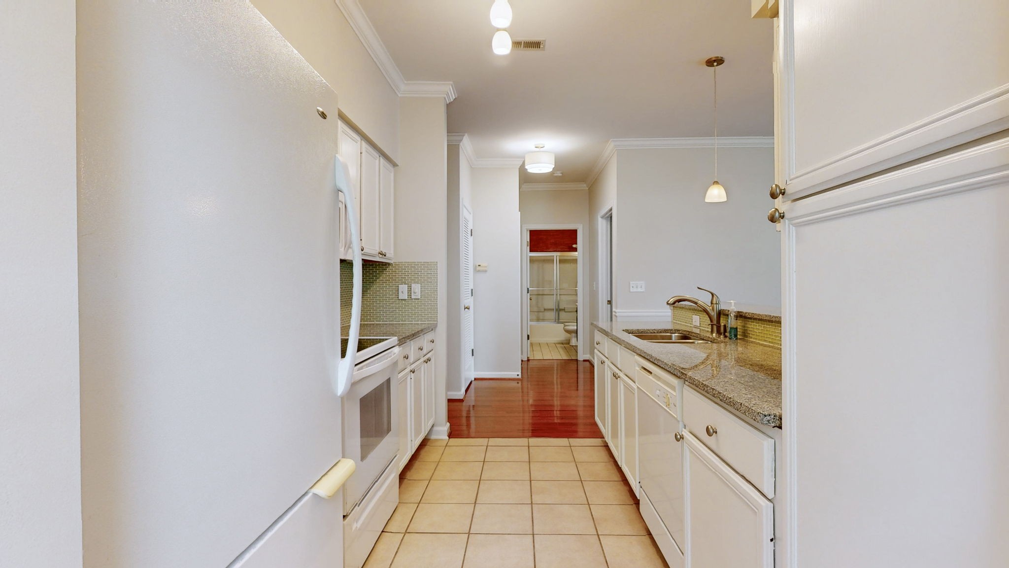 109 Horseshoe Ct