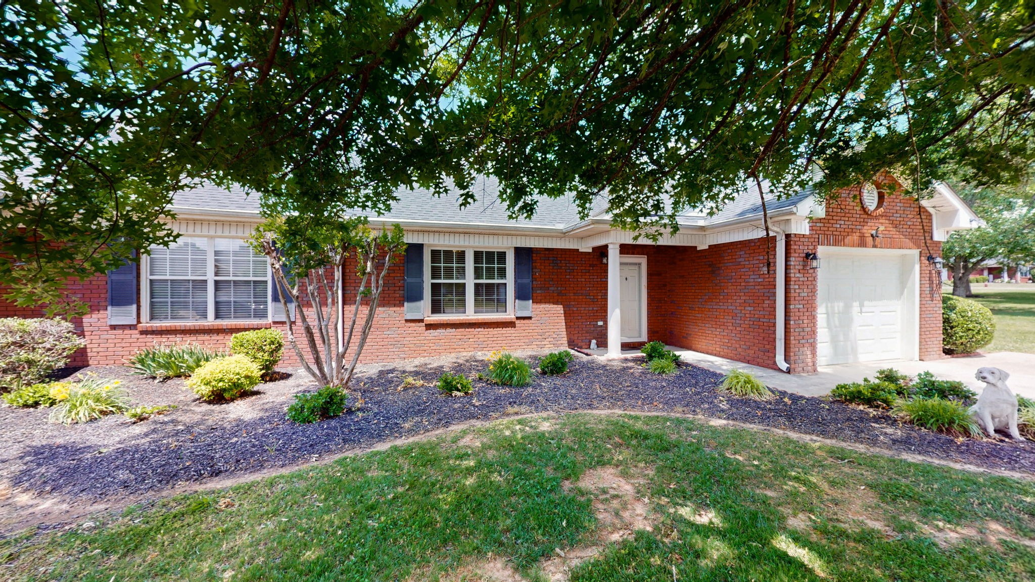 109 Horseshoe Ct