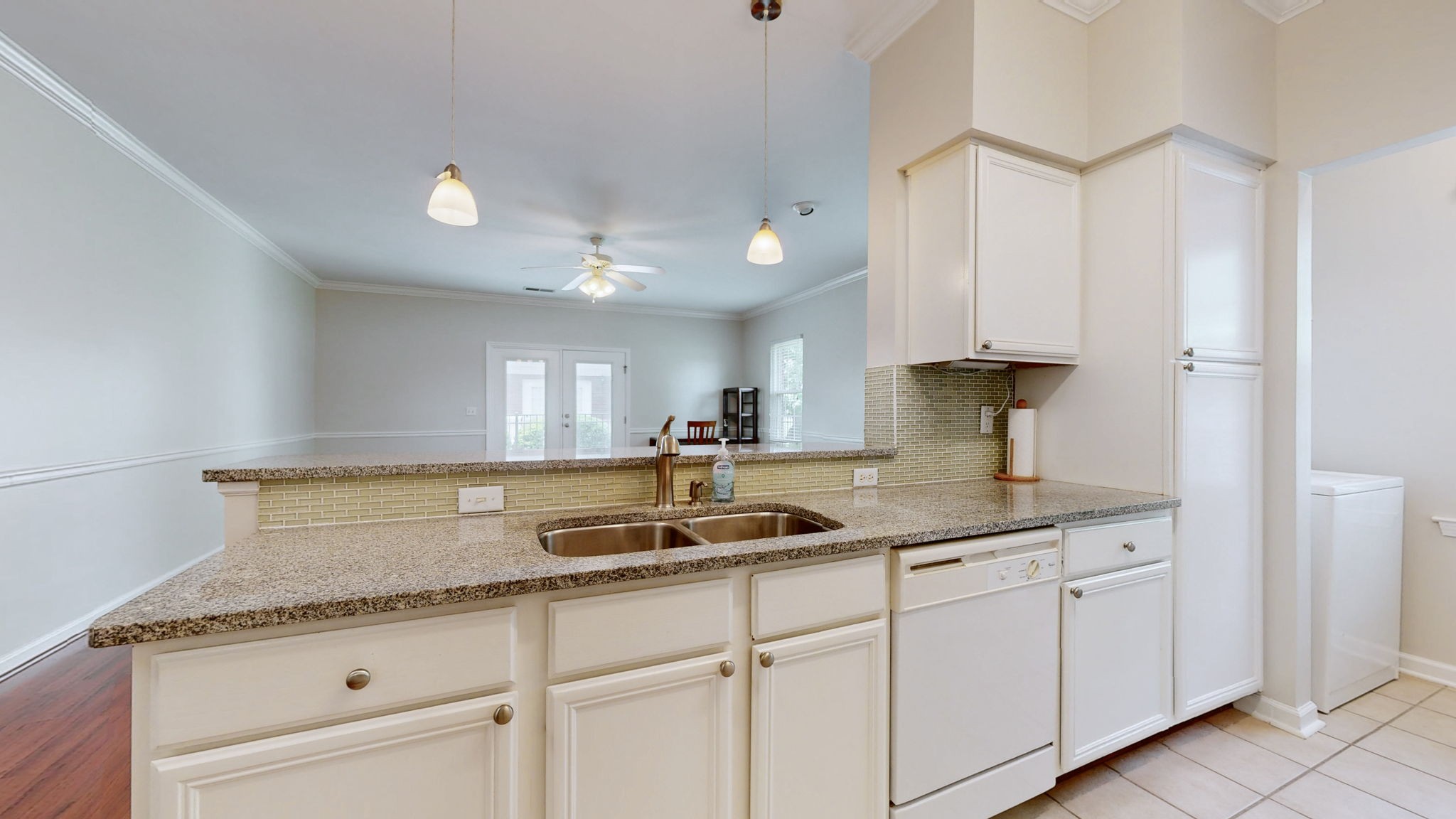 109 Horseshoe Ct
