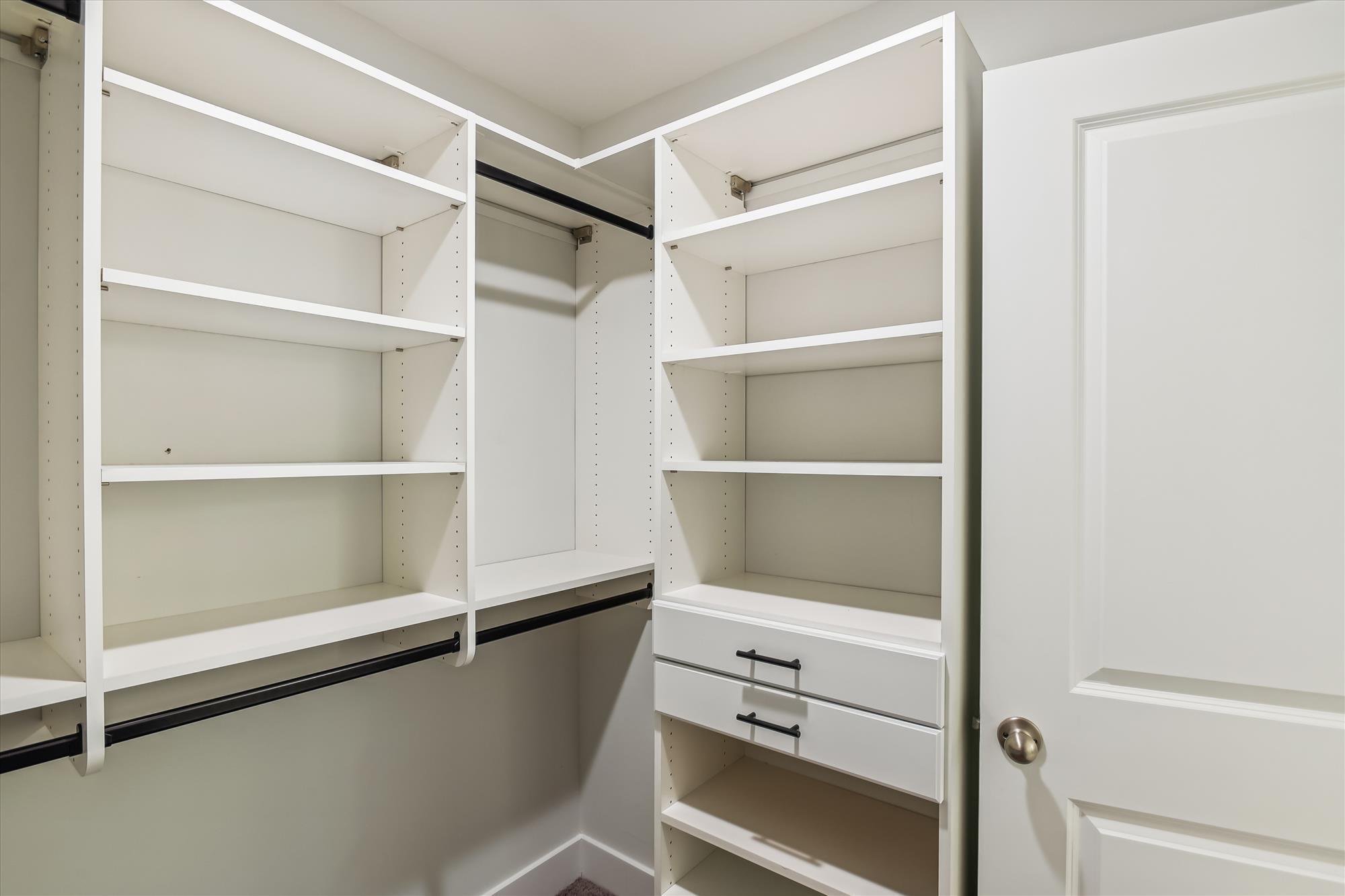 2874 Landed Gentry Way