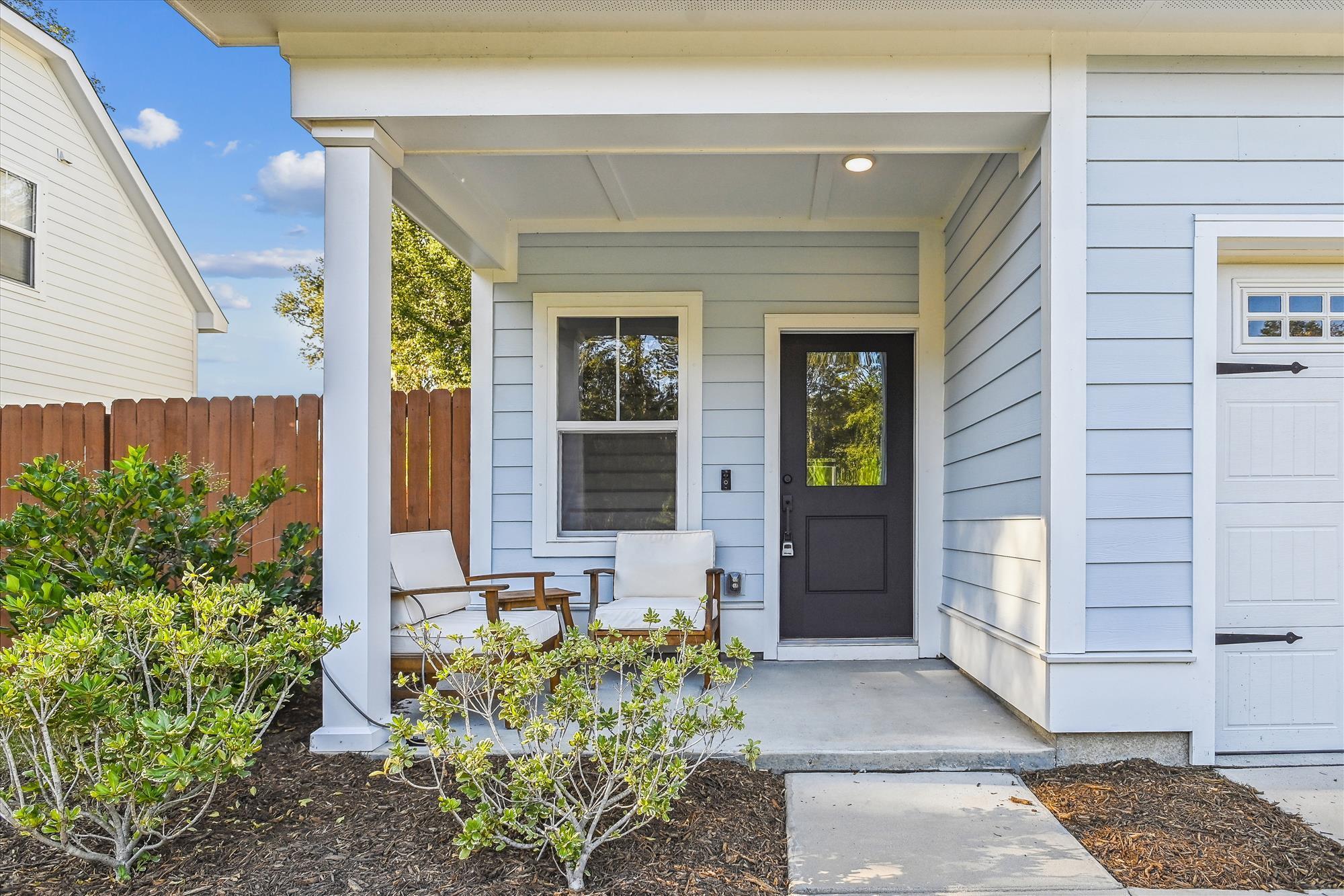 2874 Landed Gentry Way