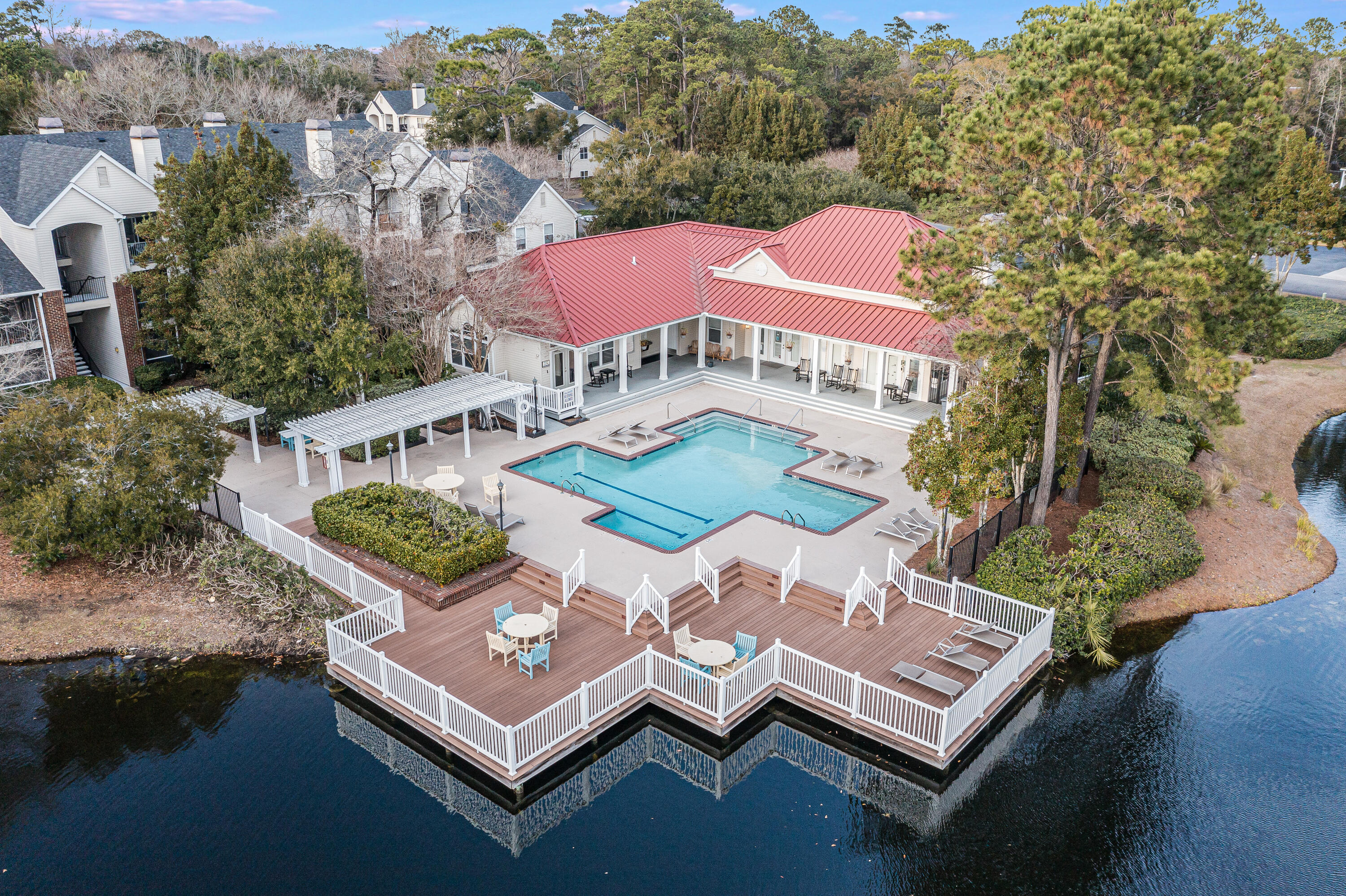 2011 N Hwy 17 # 2200s