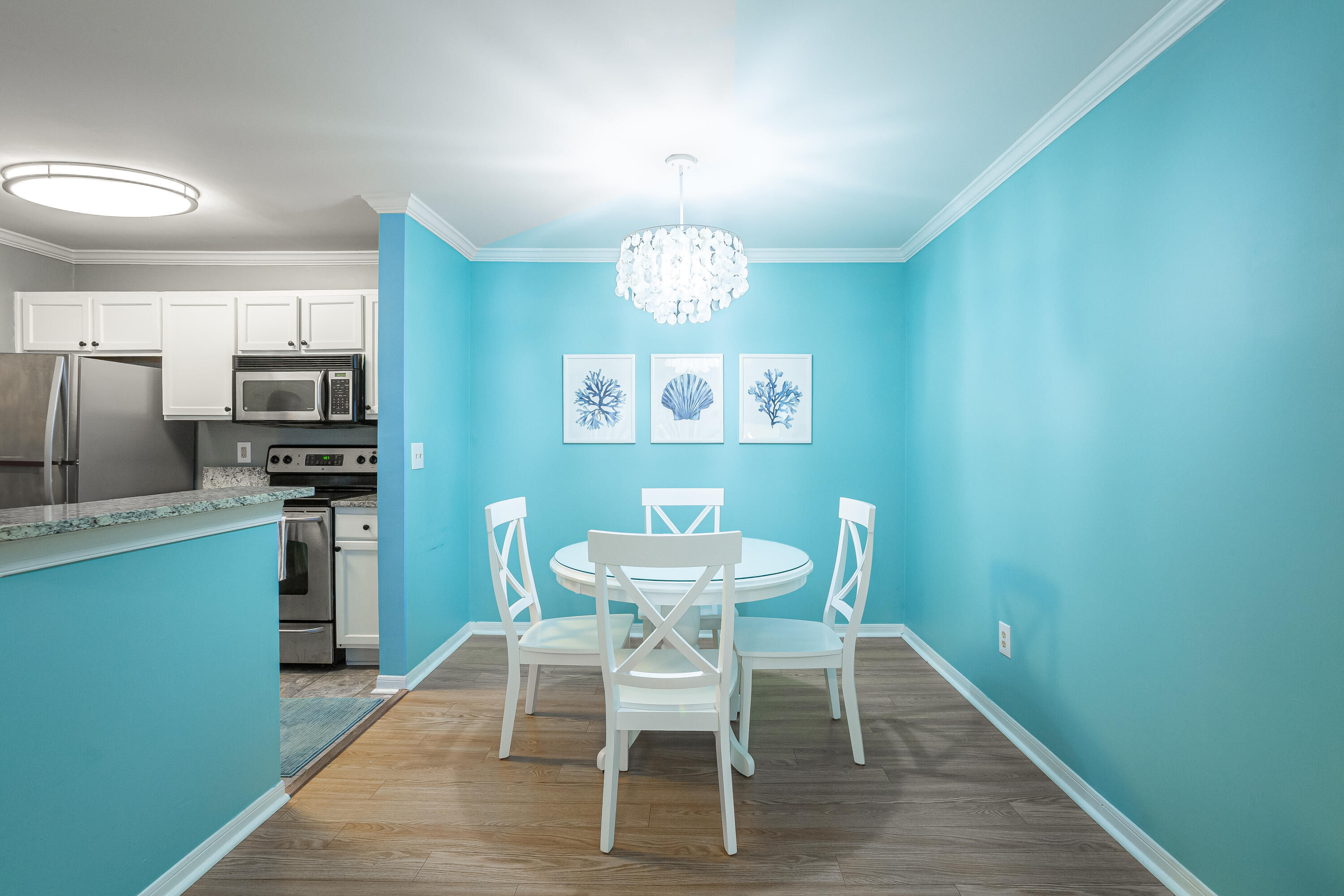 2011 N Hwy 17 # 2200s