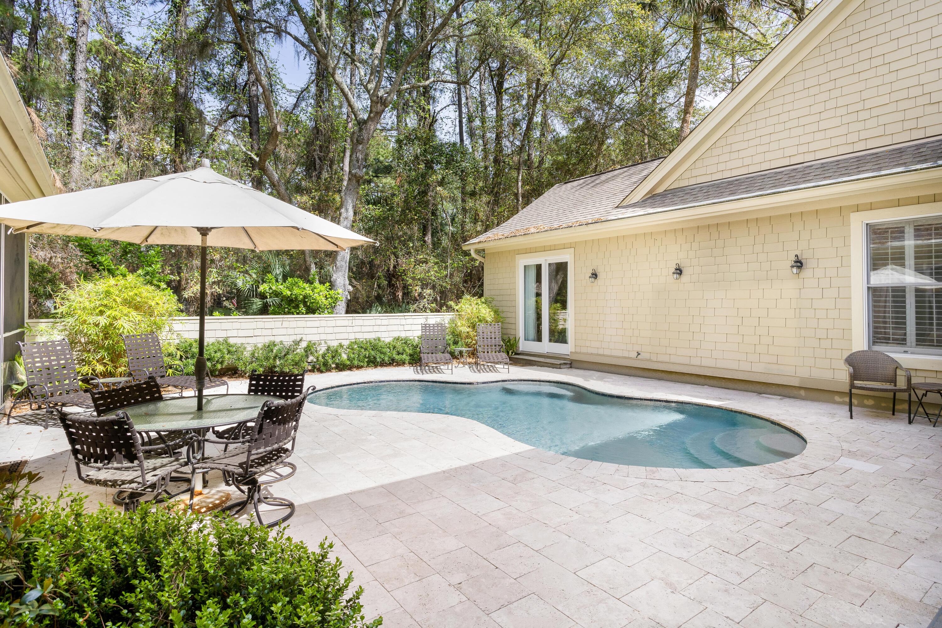 44 Trumpet Creeper Lane