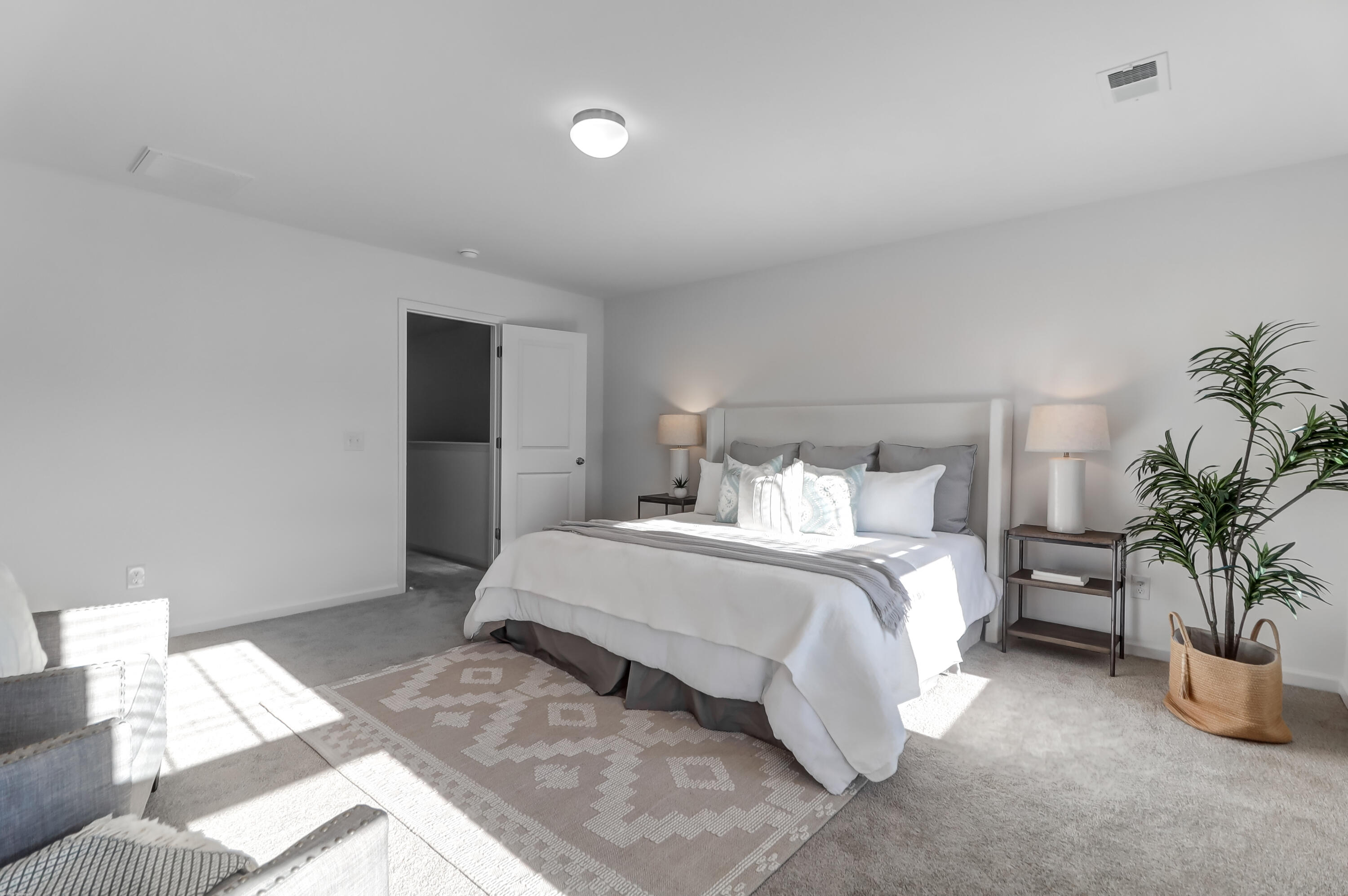 284 Surfbird Road # 401