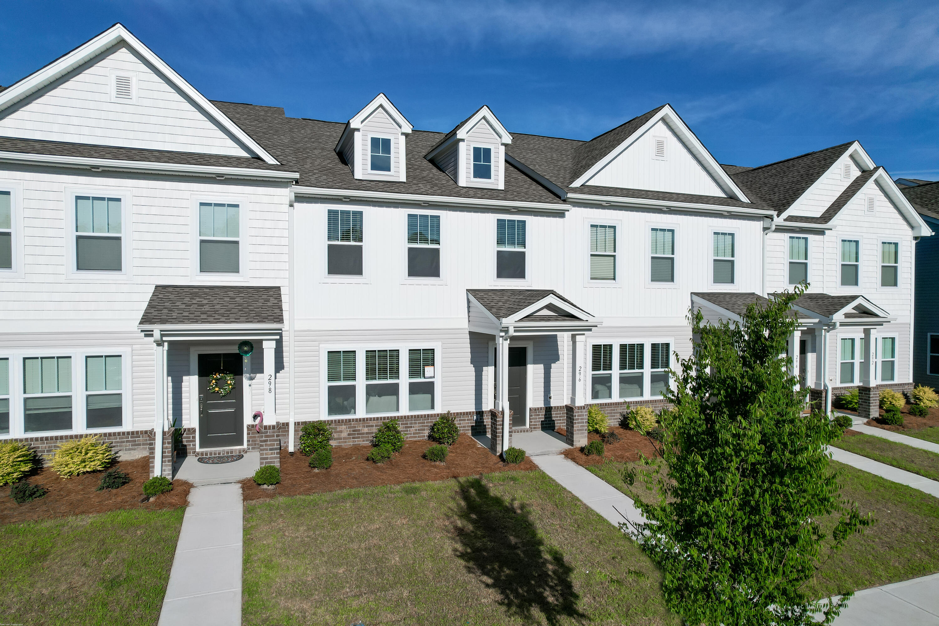 284 Surfbird Road # 401
