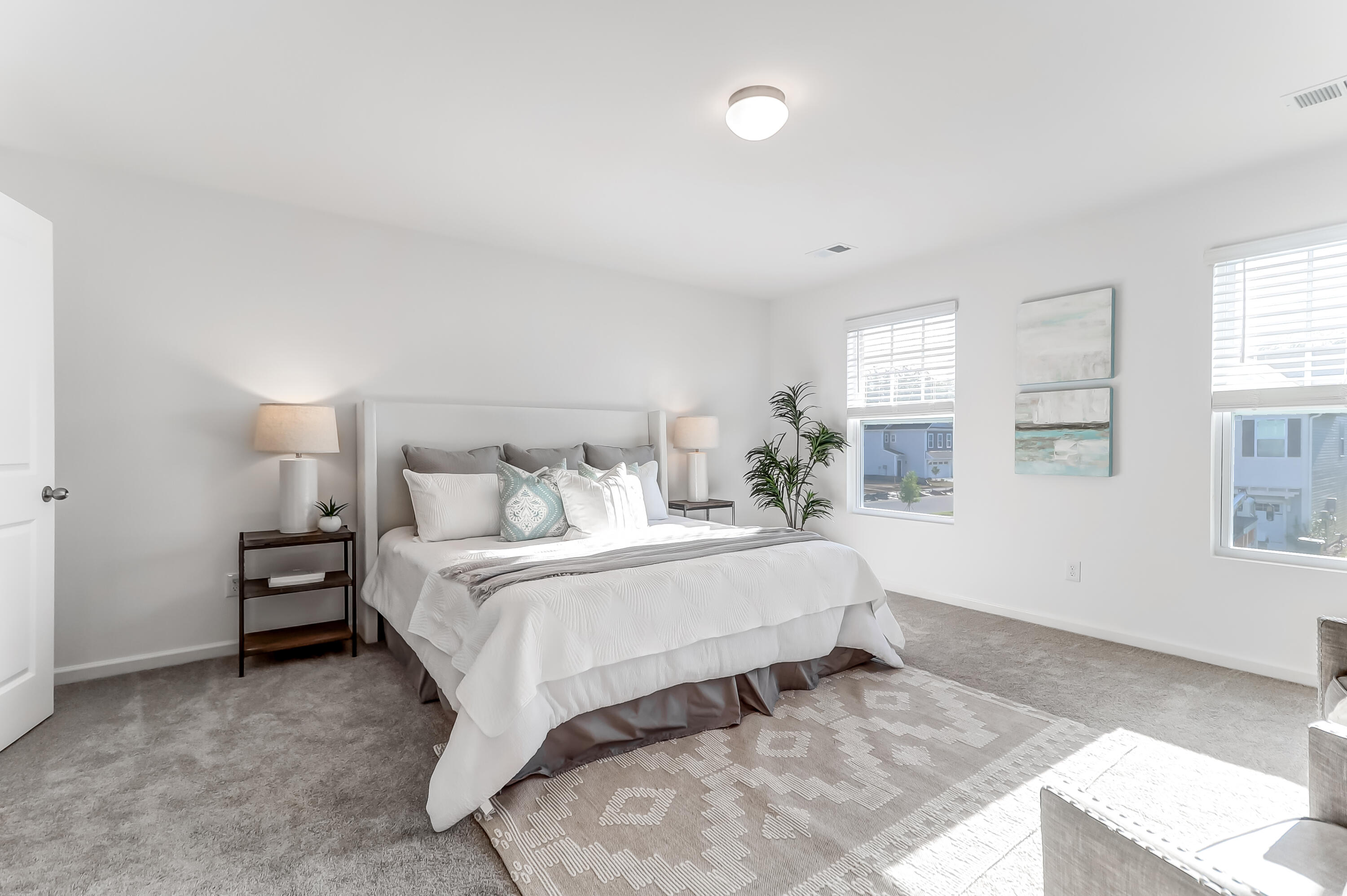 284 Surfbird Road # 401