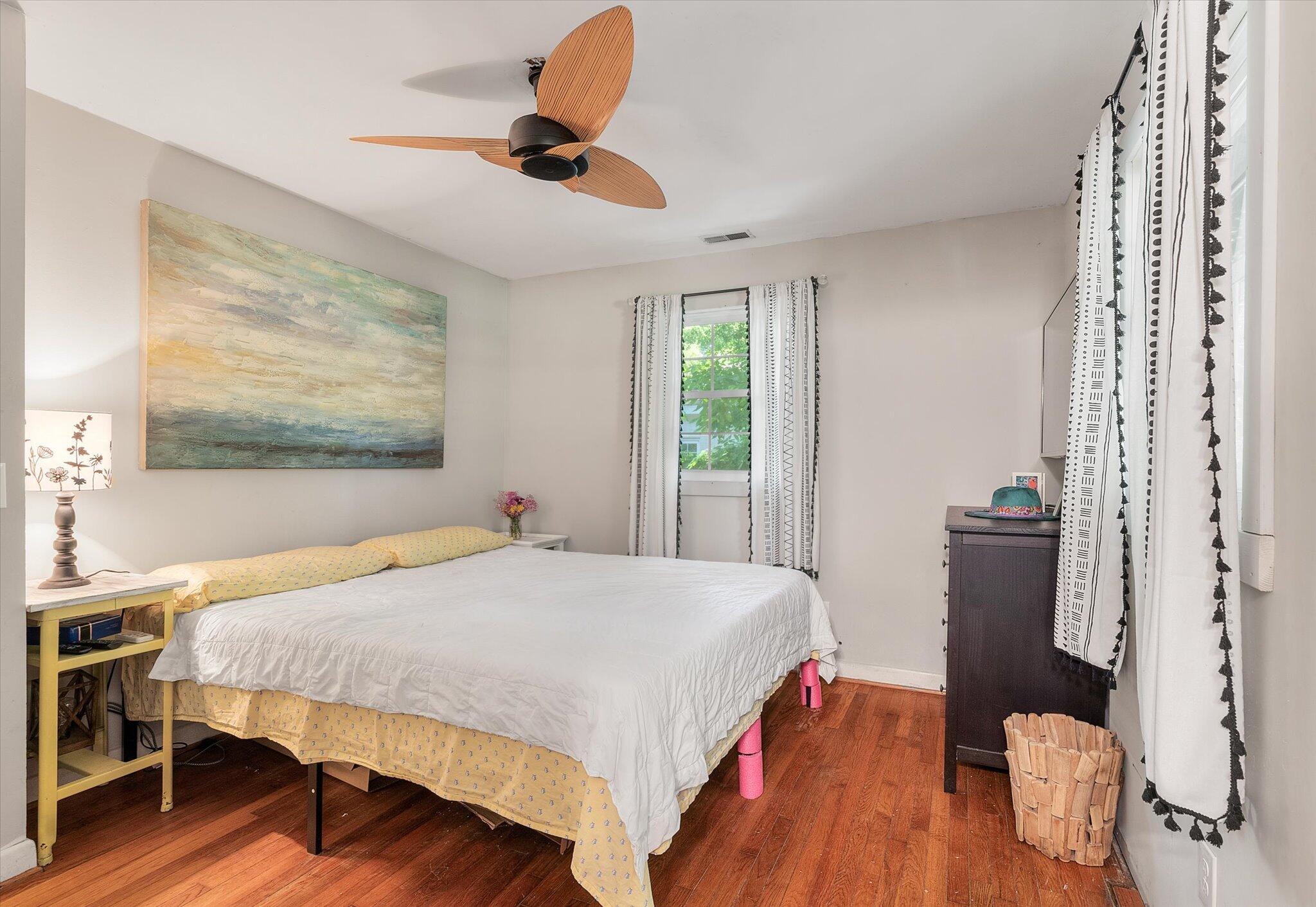 1166 Pleasant Pines Street