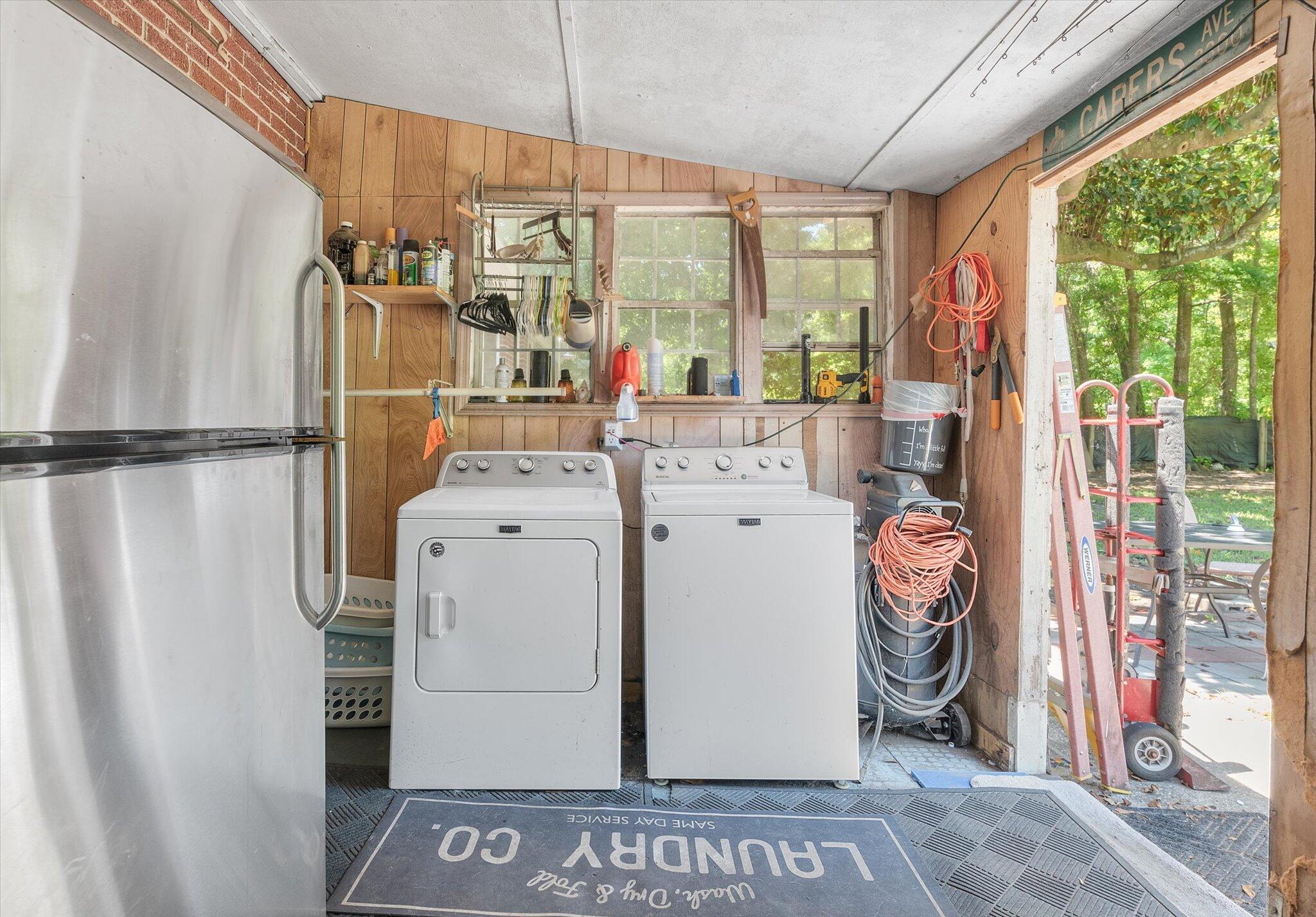 1166 Pleasant Pines Street