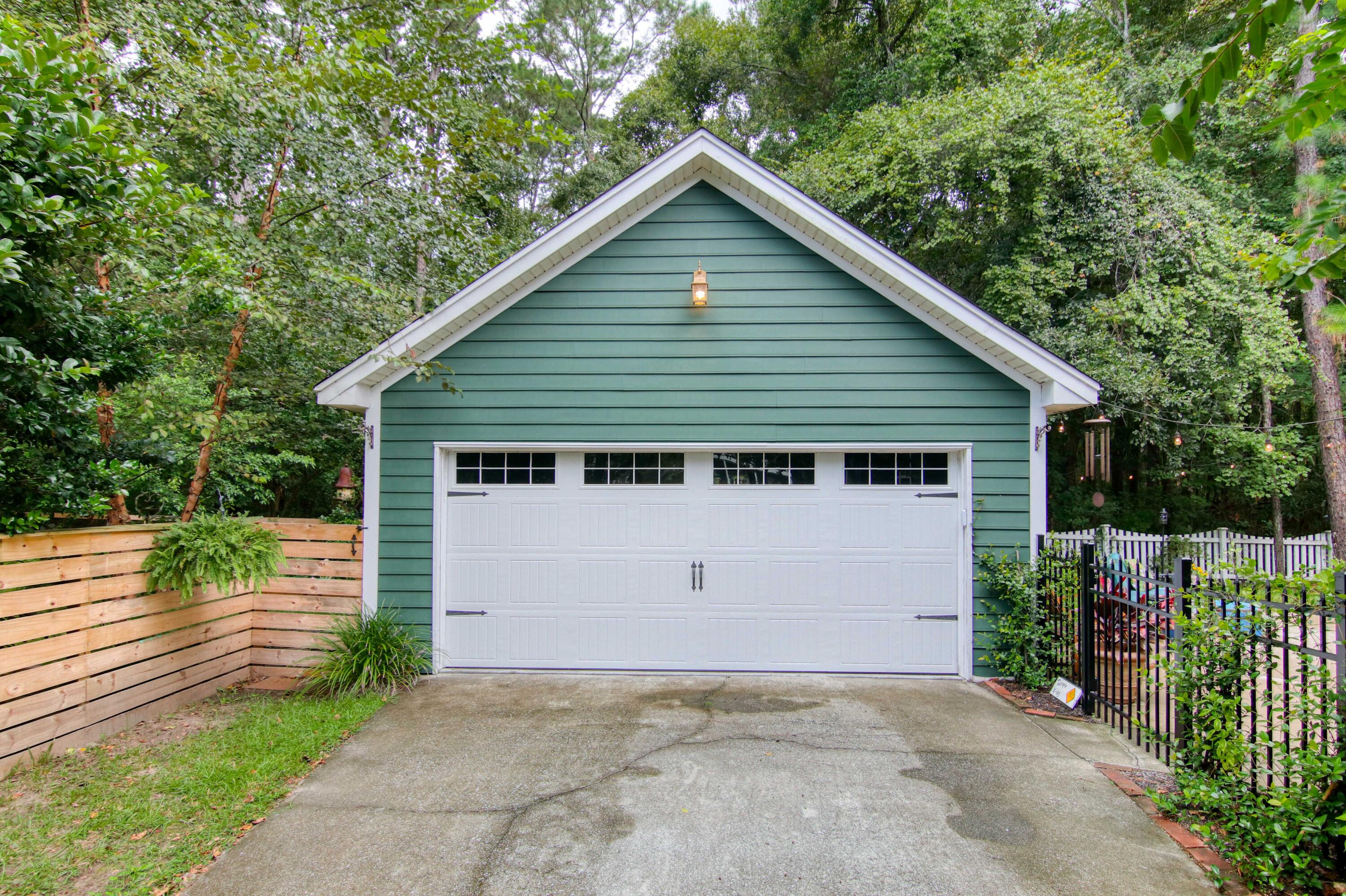 2987 Split Hickory Court