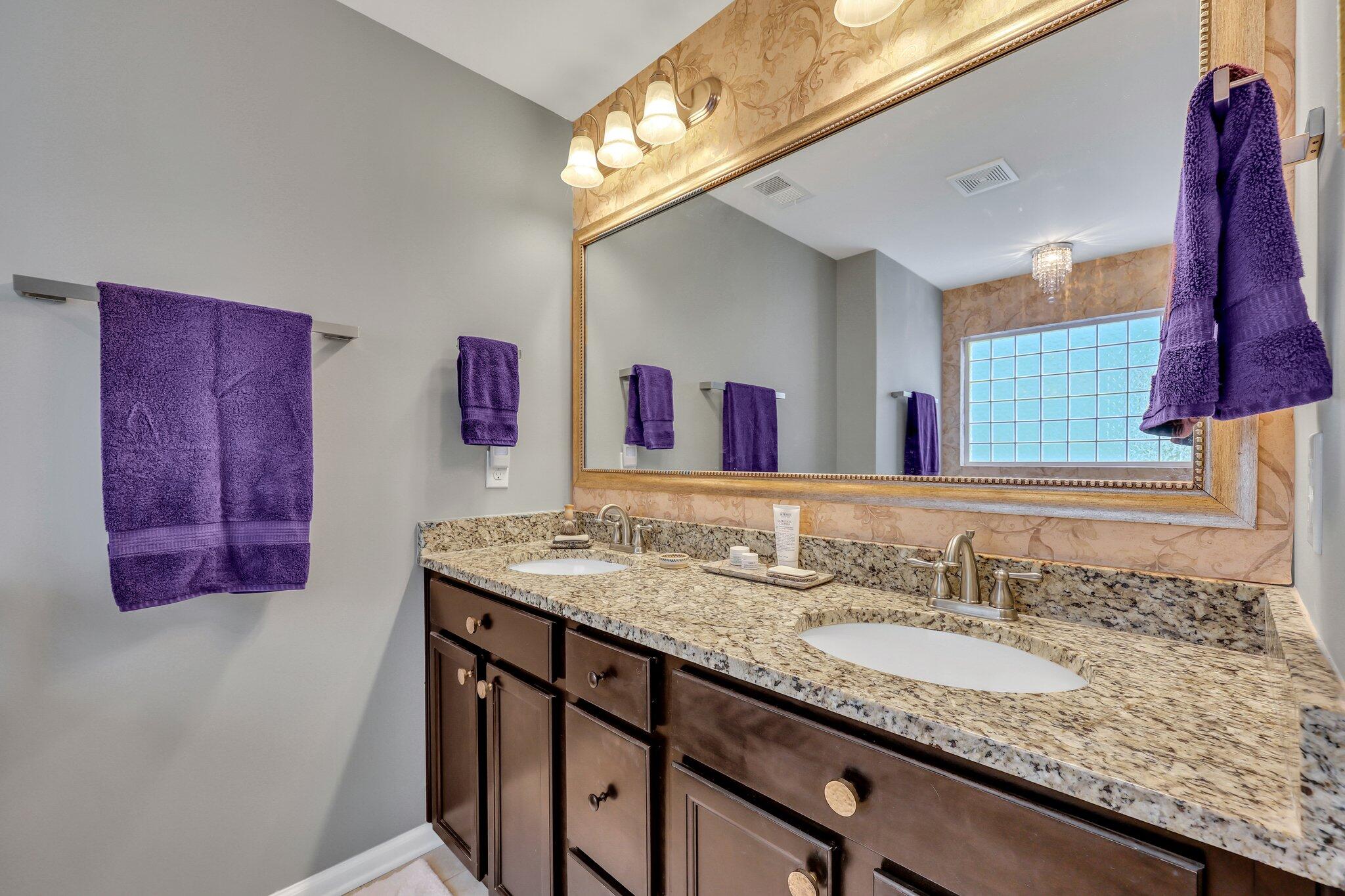 426 Forsythia Avenue