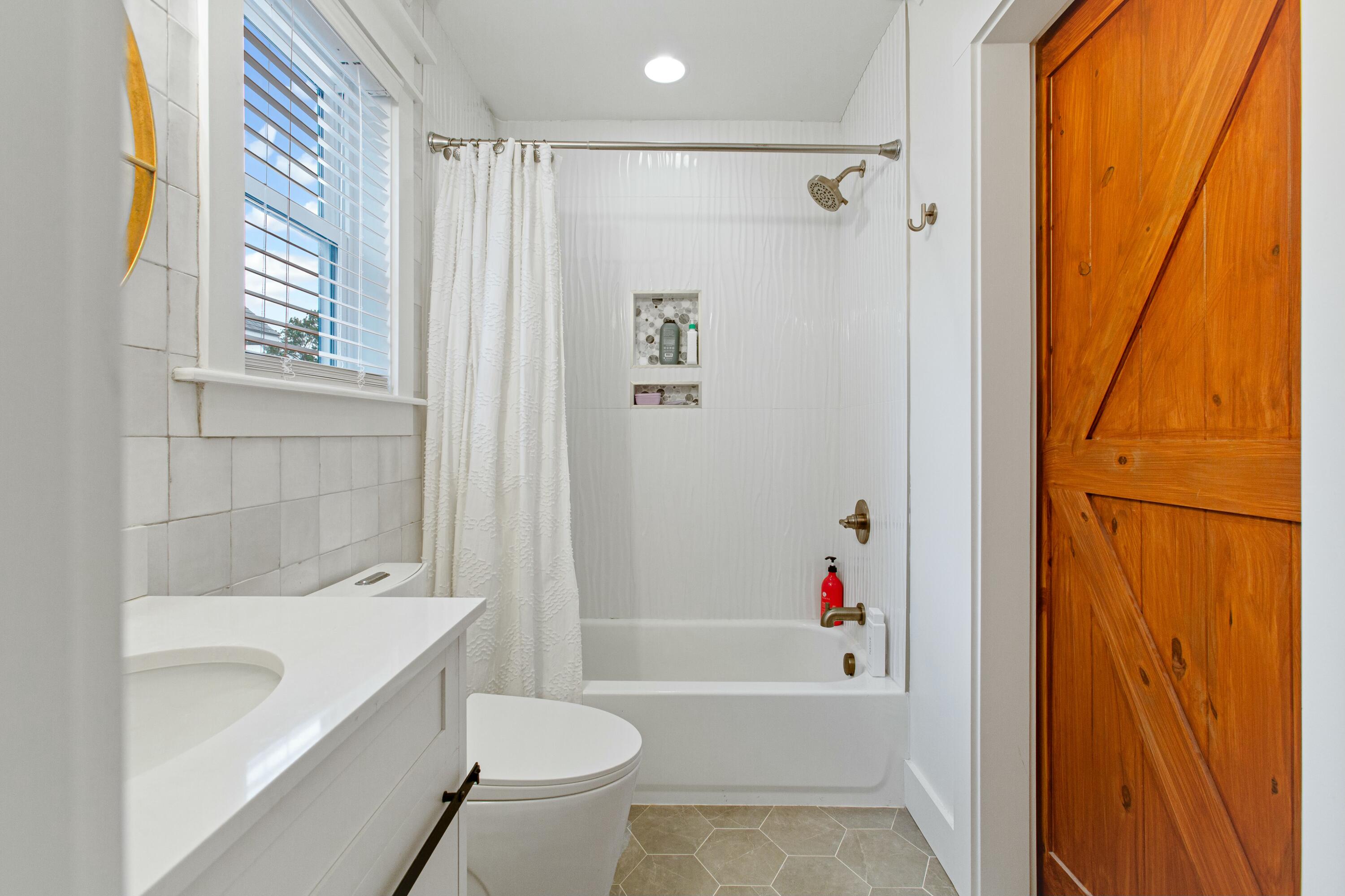 139 Gordon Street # B Unit: A And B