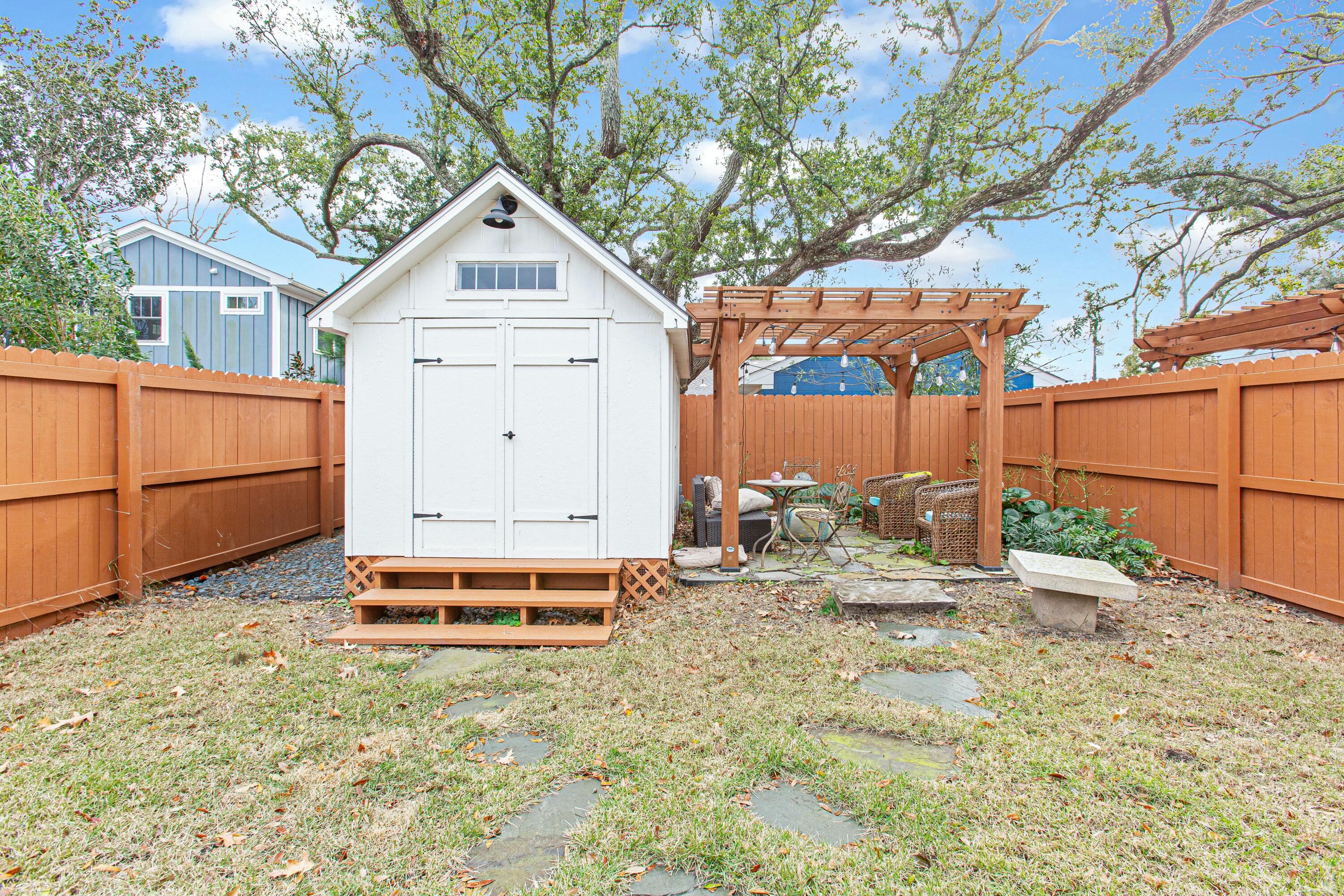 139 Gordon Street # B Unit: A And B