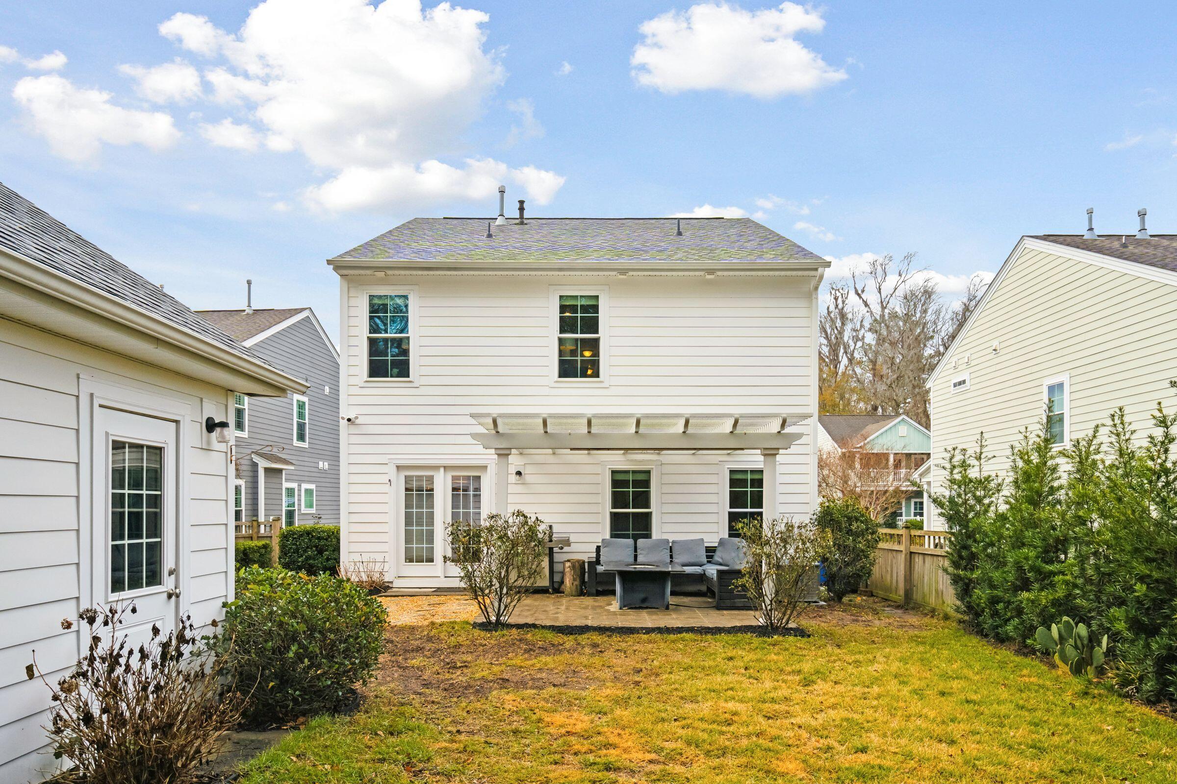 1654 Sparkleberry Lane