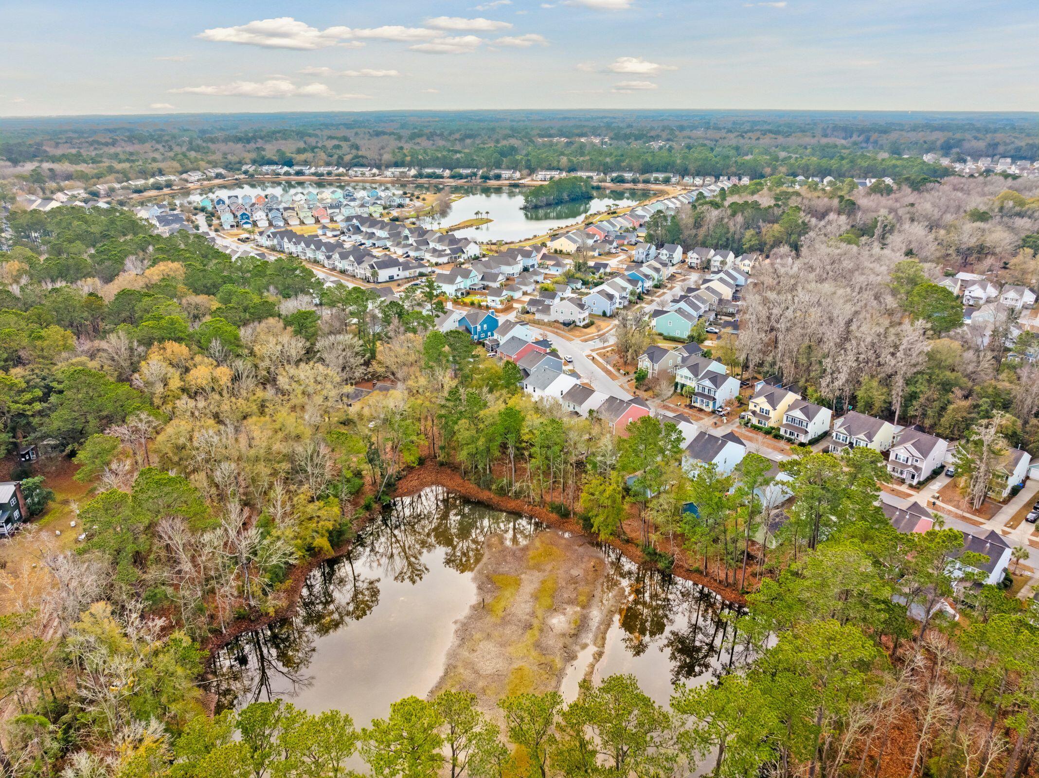 1654 Sparkleberry Lane