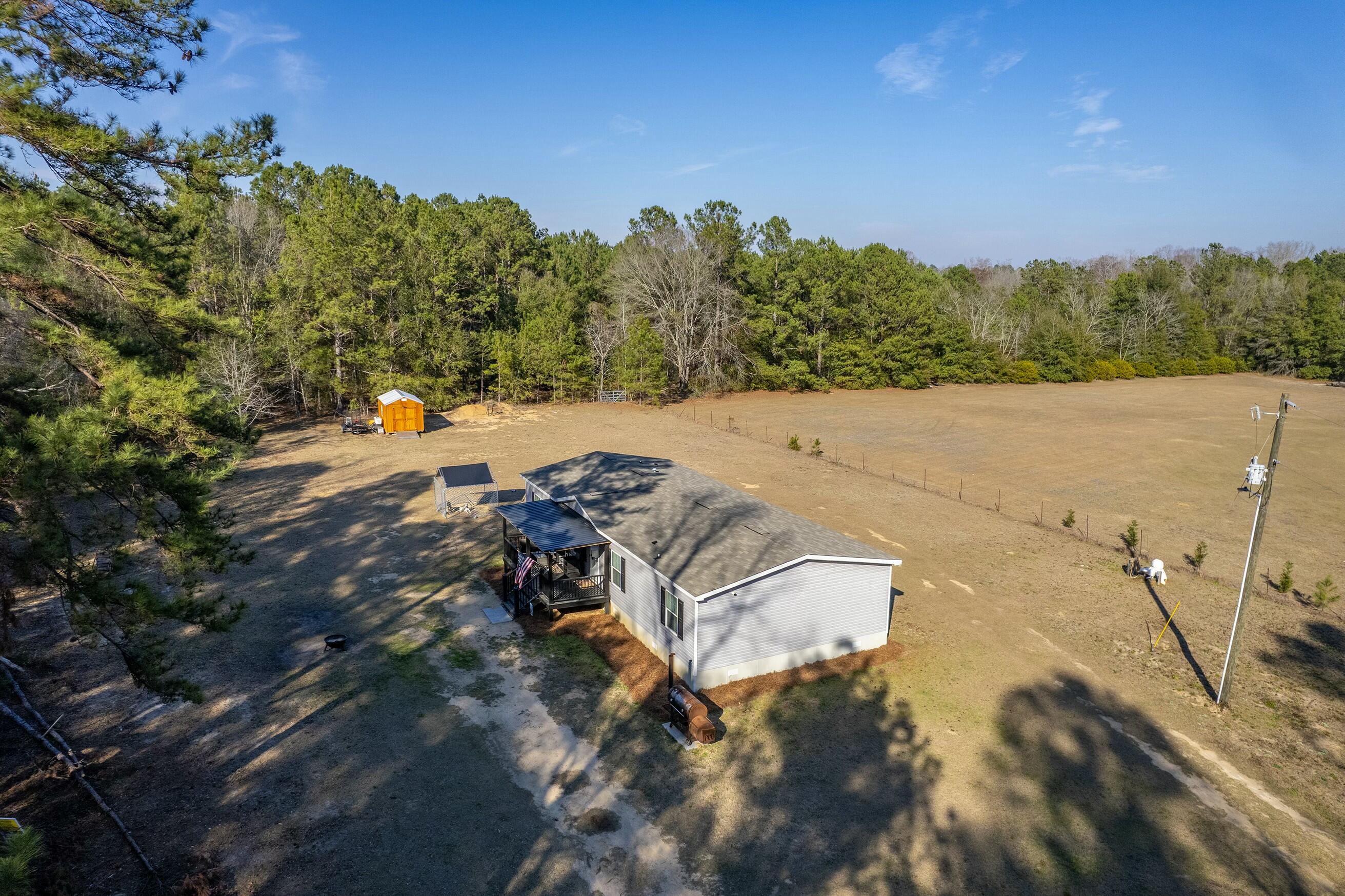 2953 Wolfe Creek Road