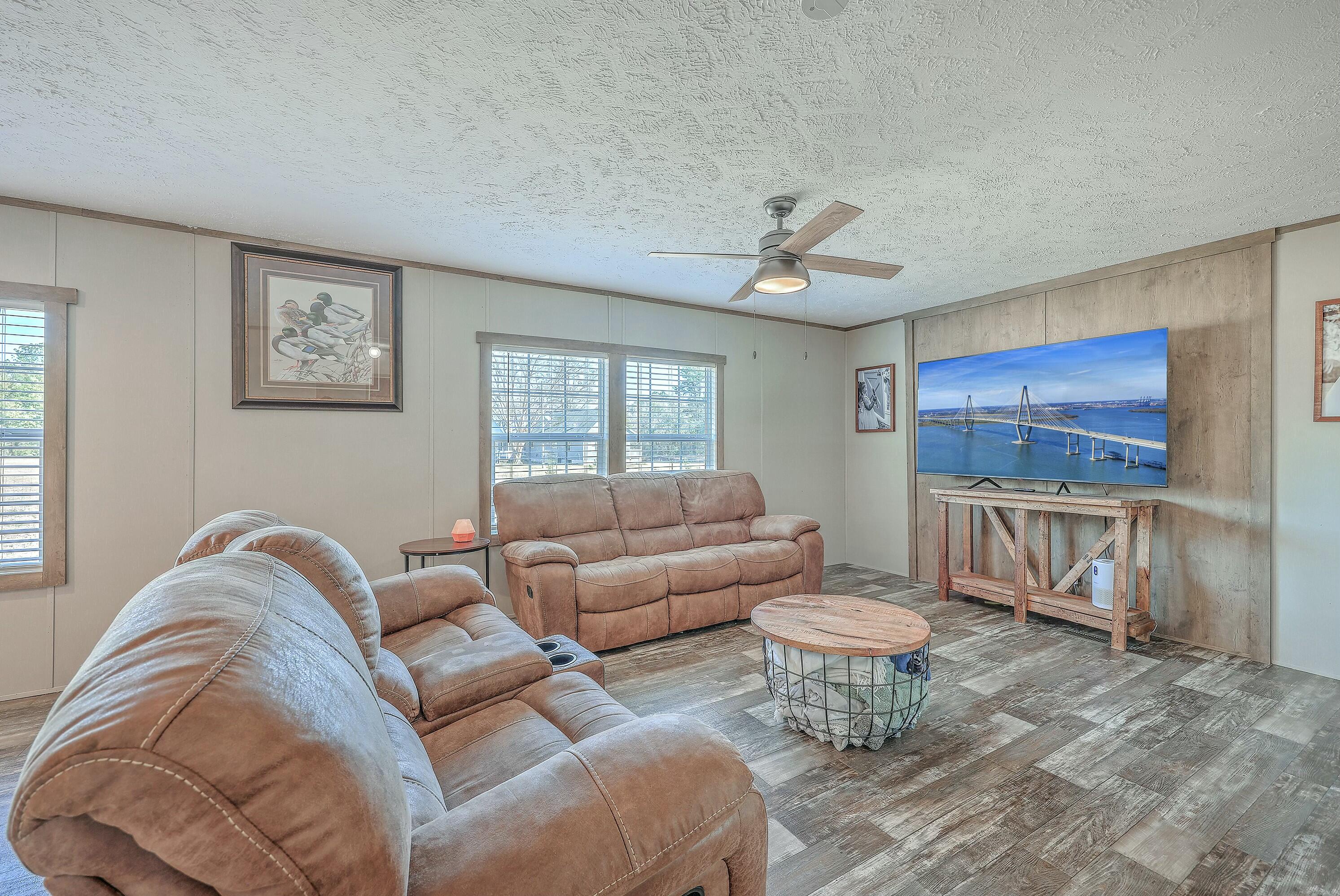 2953 Wolfe Creek Road