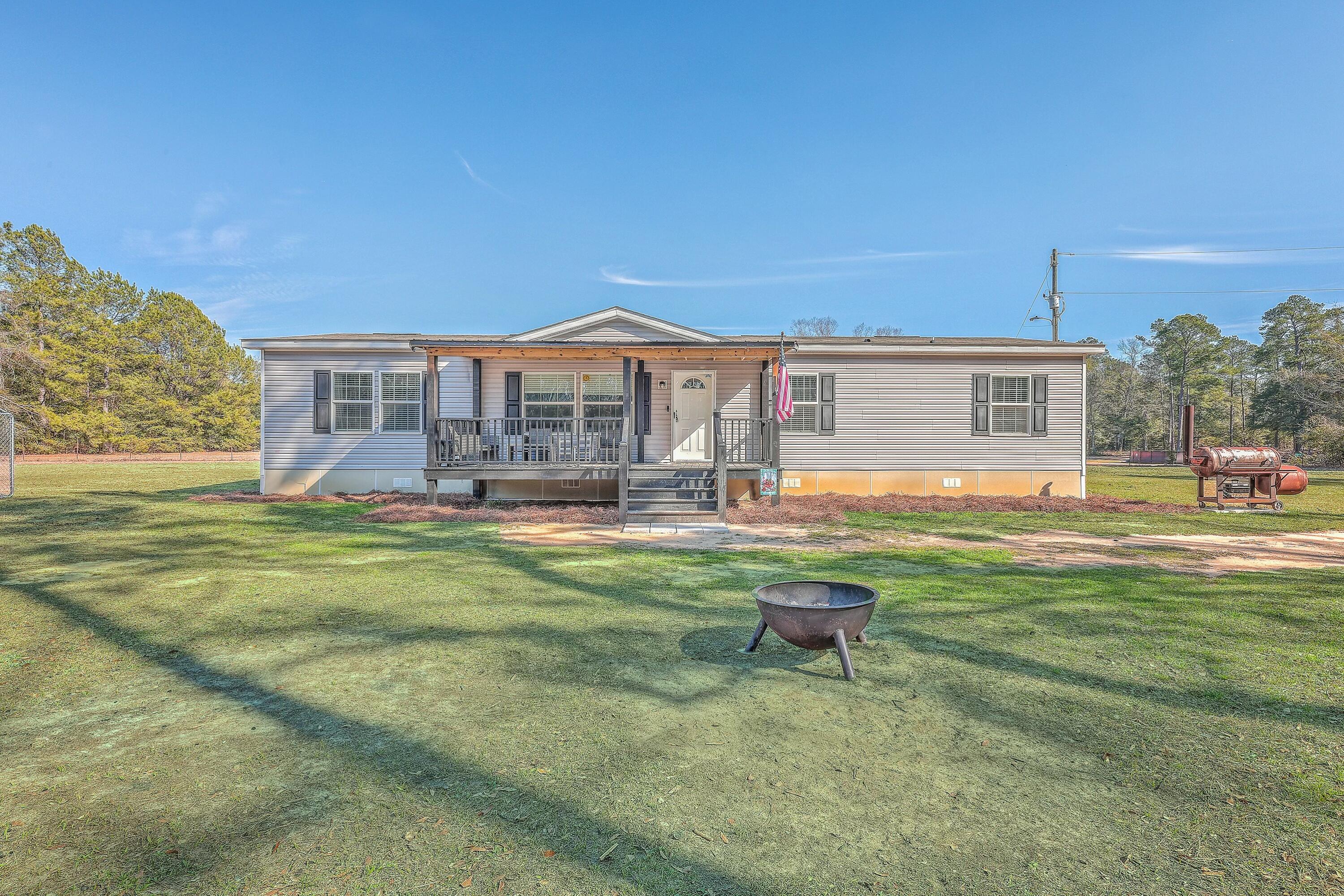 2953 Wolfe Creek Road