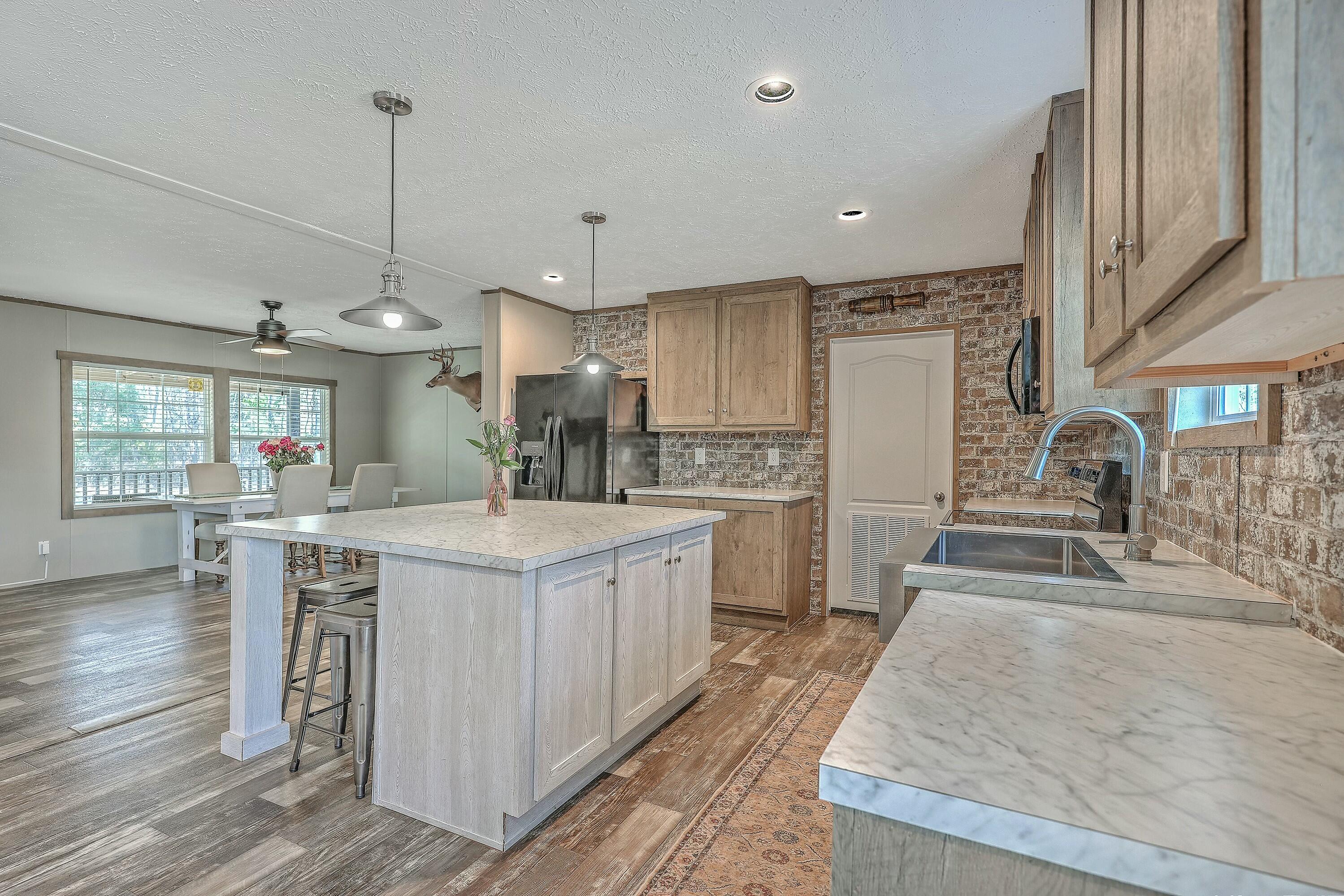 2953 Wolfe Creek Road