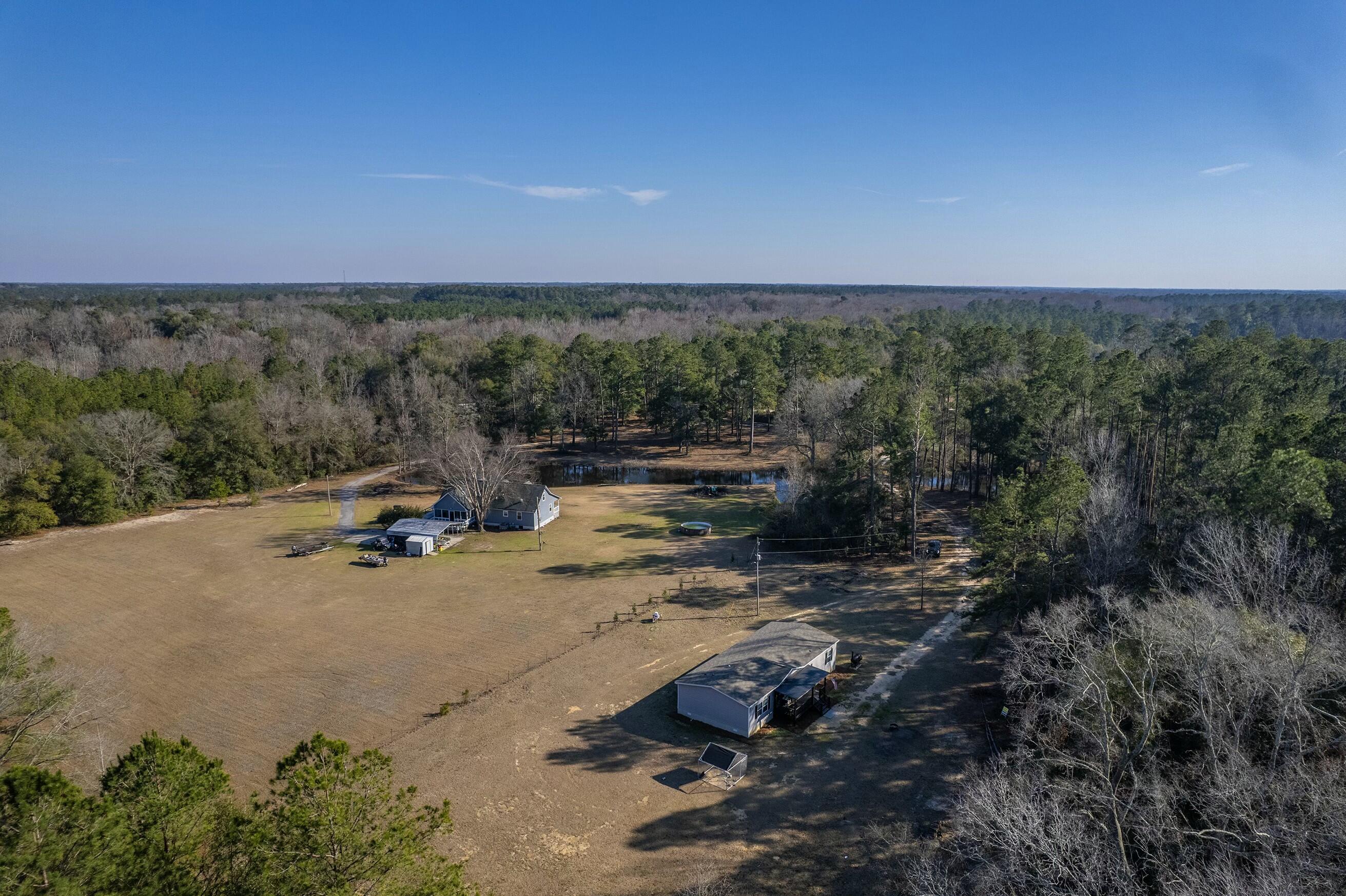 2953 Wolfe Creek Road