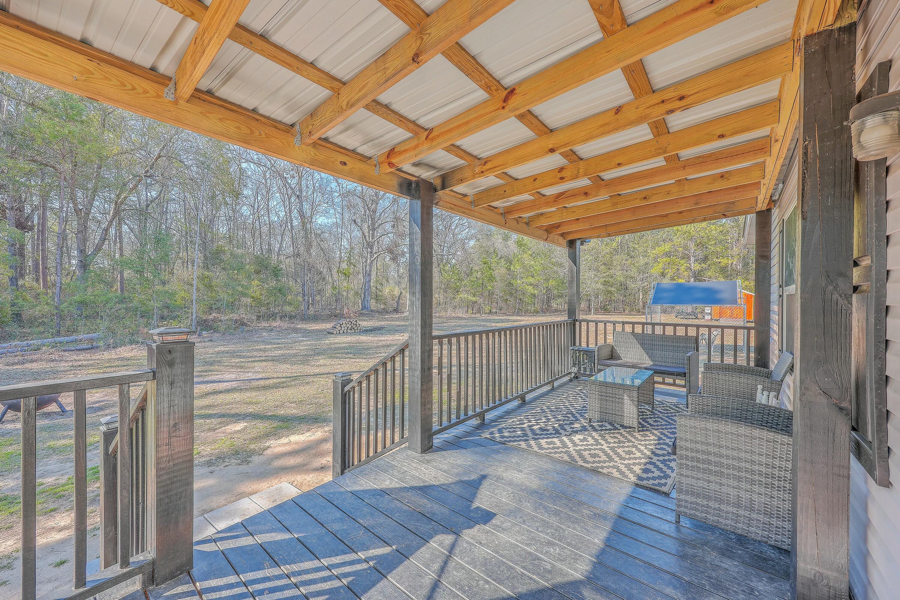 2953 Wolfe Creek Road