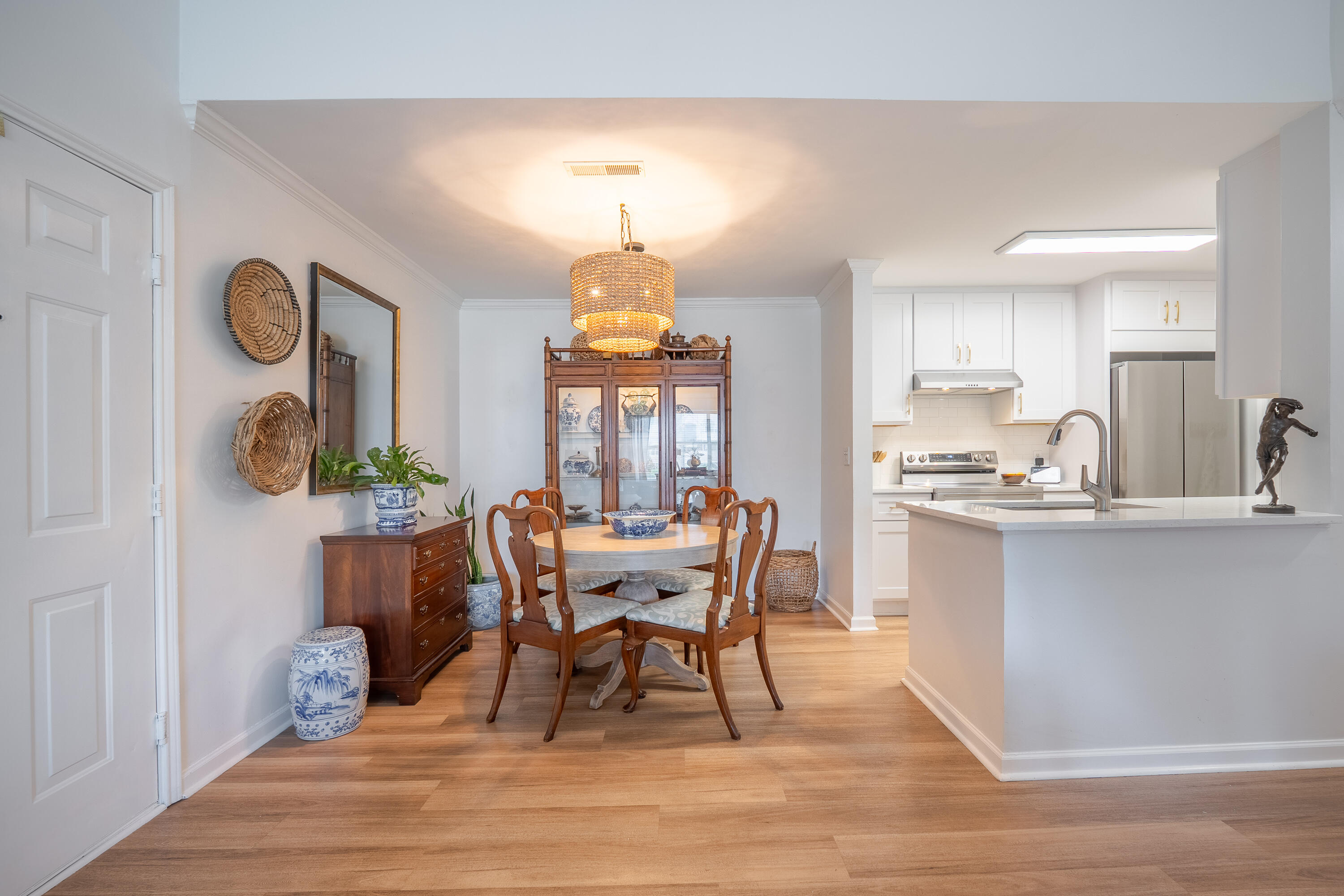 2011 N Highway 17 # 2300f