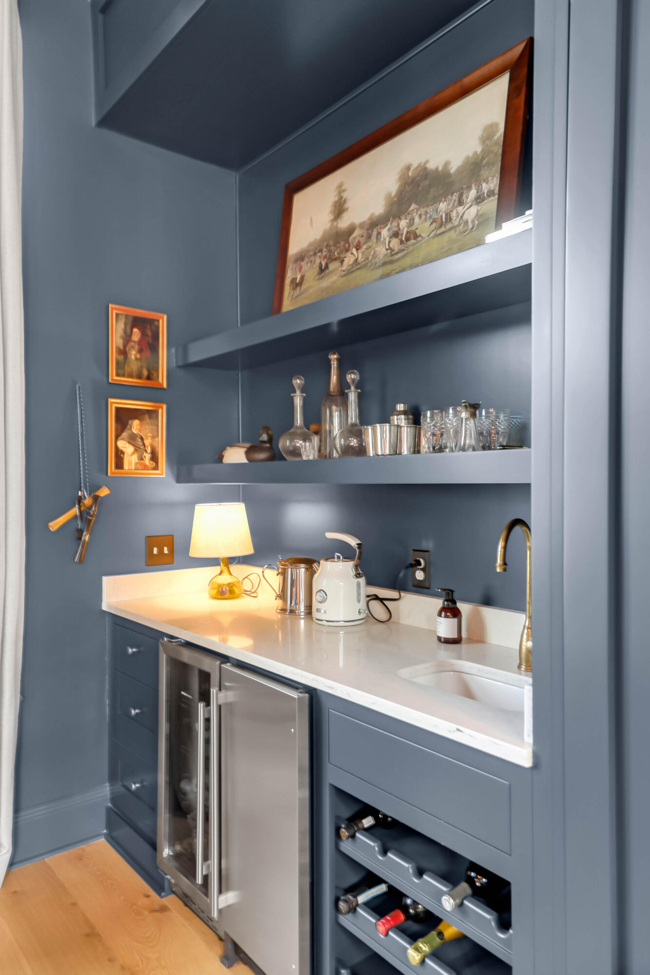 2425 Louisville Street