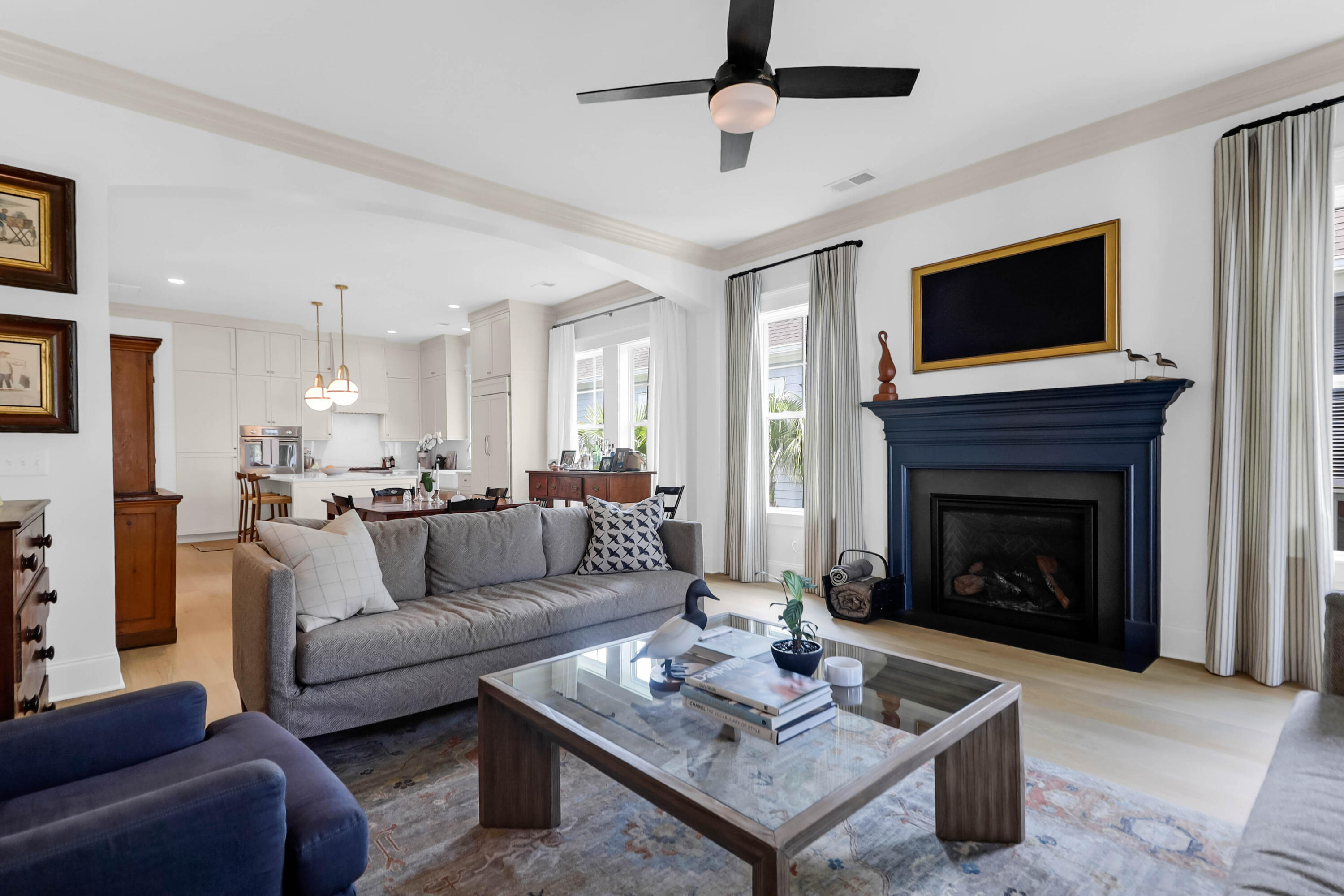 2425 Louisville Street