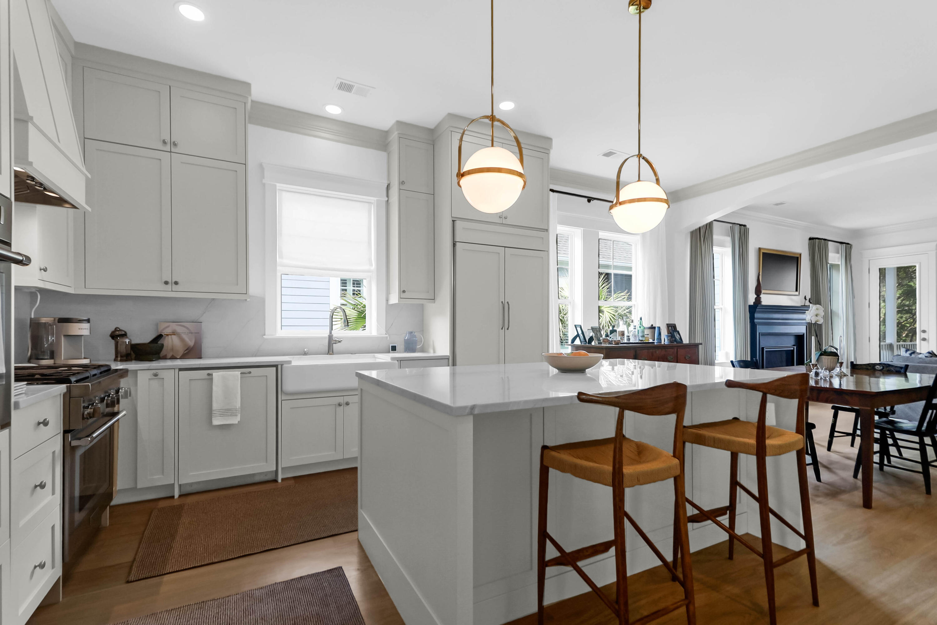 2425 Louisville Street