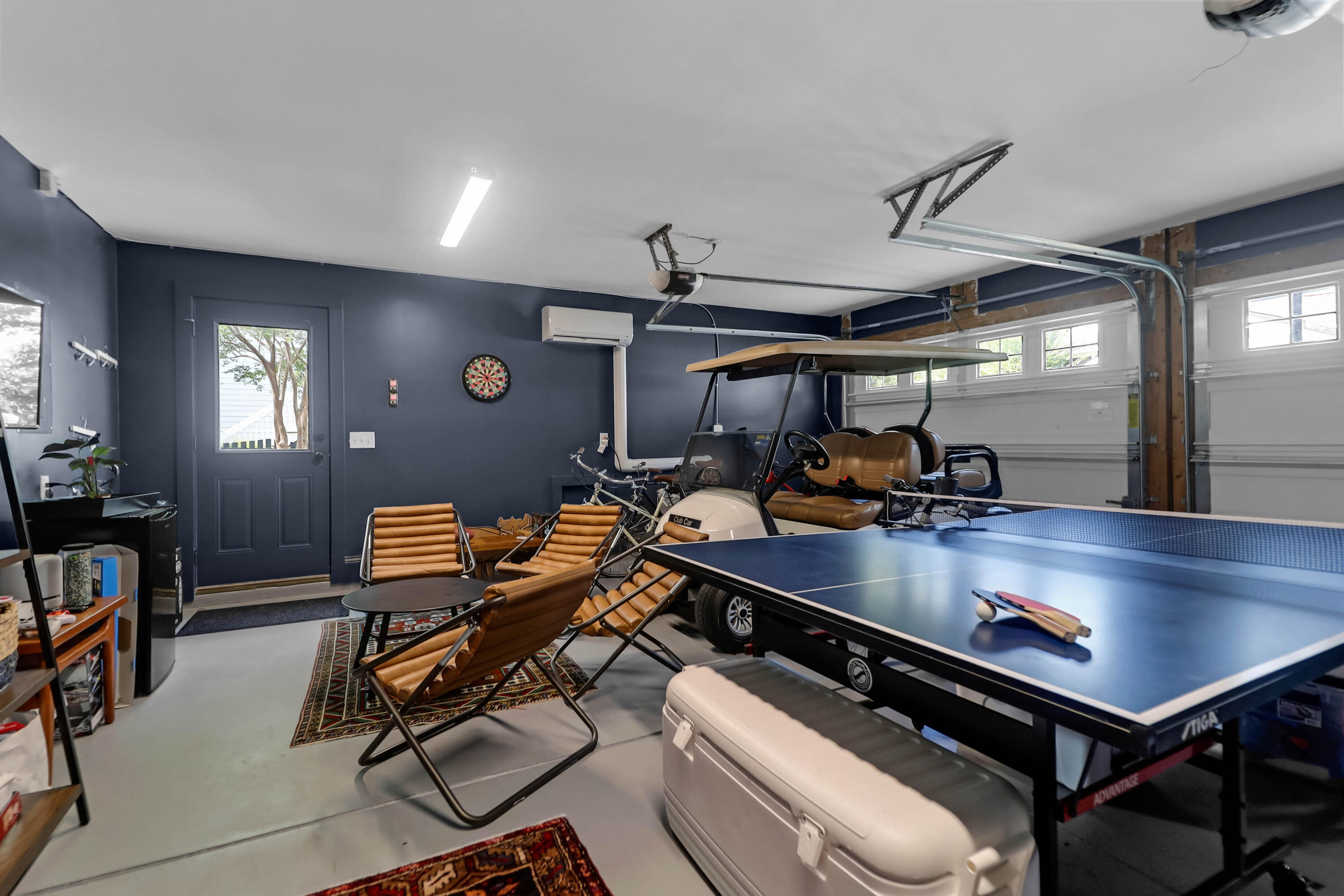 2425 Louisville Street