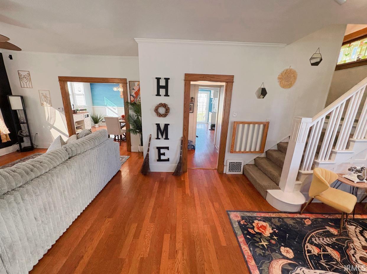 318 N Cornell Circle