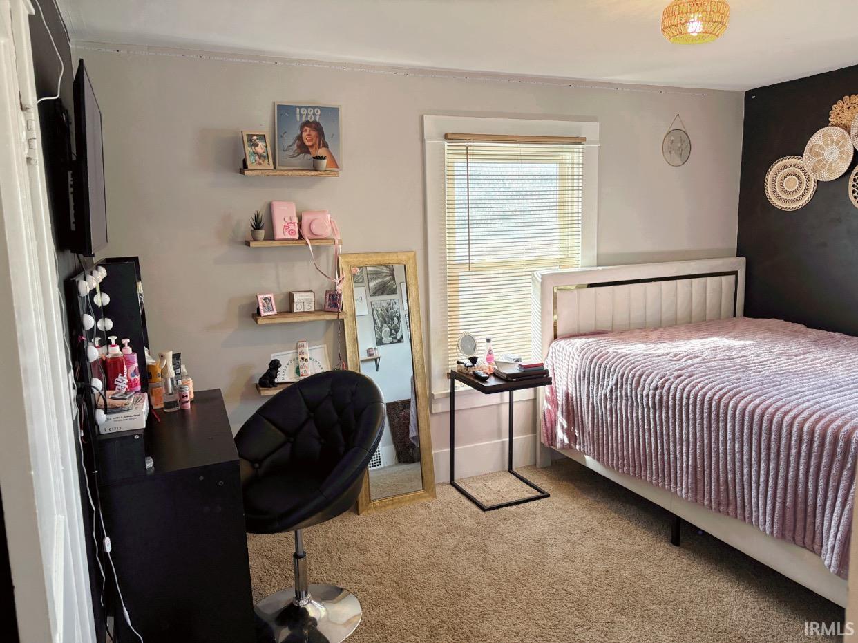 318 N Cornell Circle