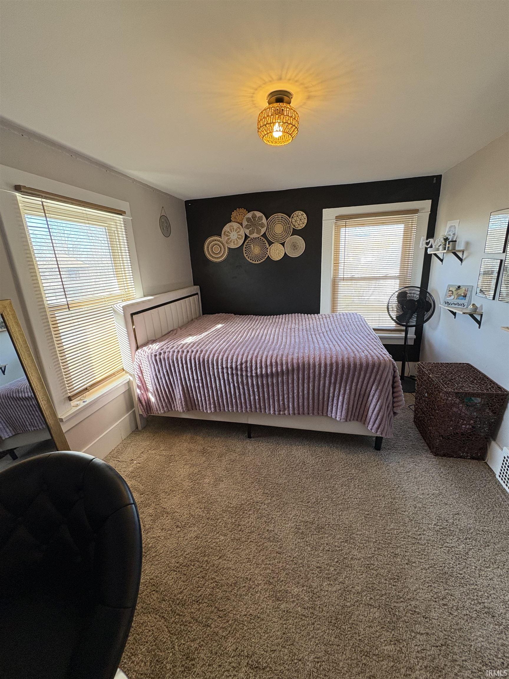 318 N Cornell Circle