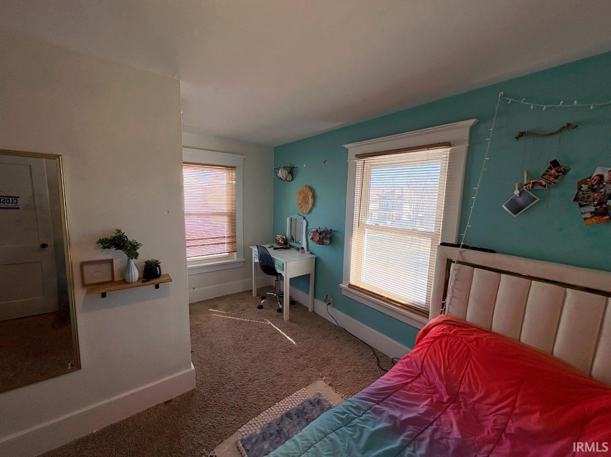 318 N Cornell Circle