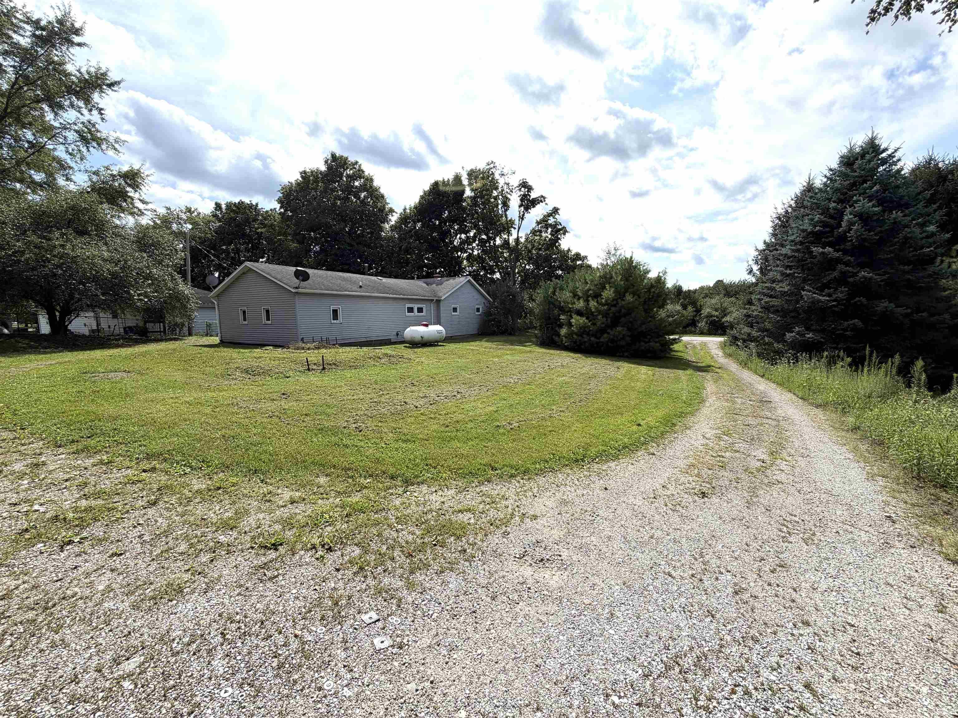 1460 N State Rd 5 Road