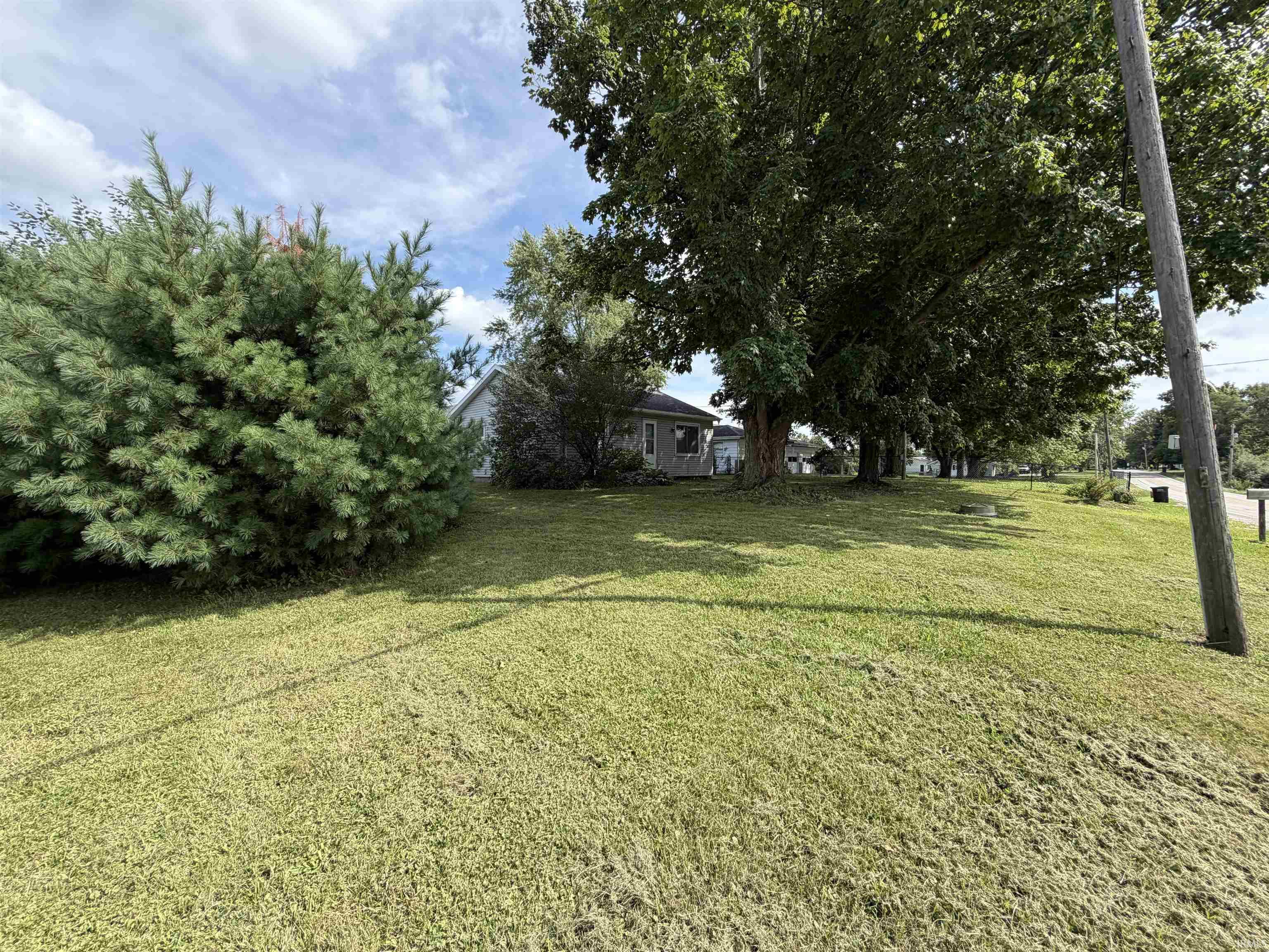 1460 N State Rd 5 Road