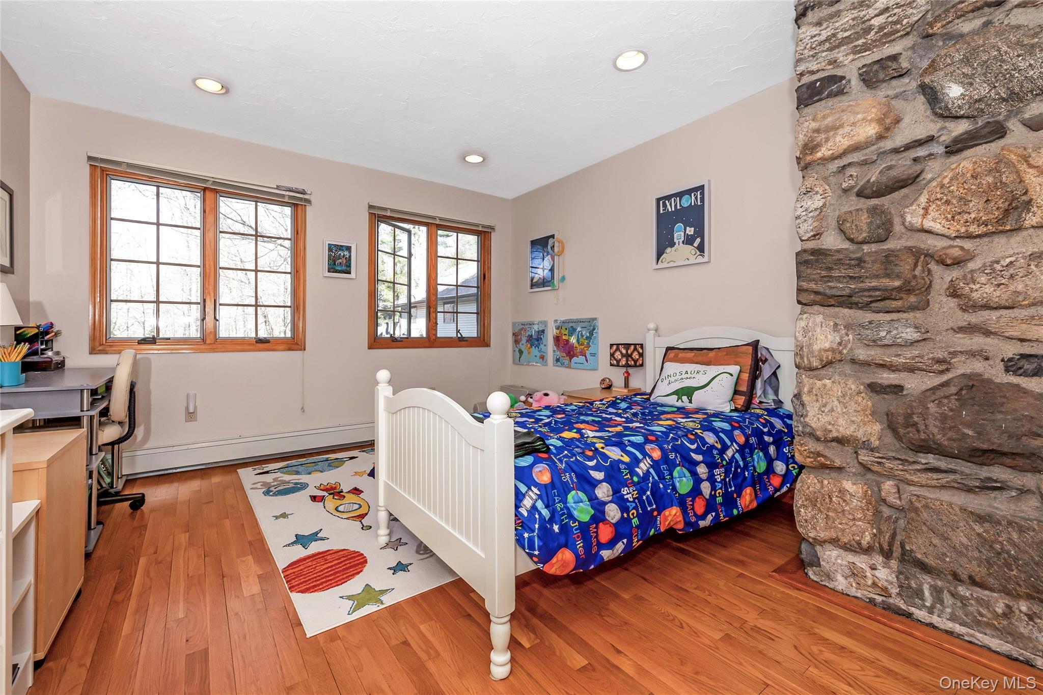 16 Faraway Road Unit: A