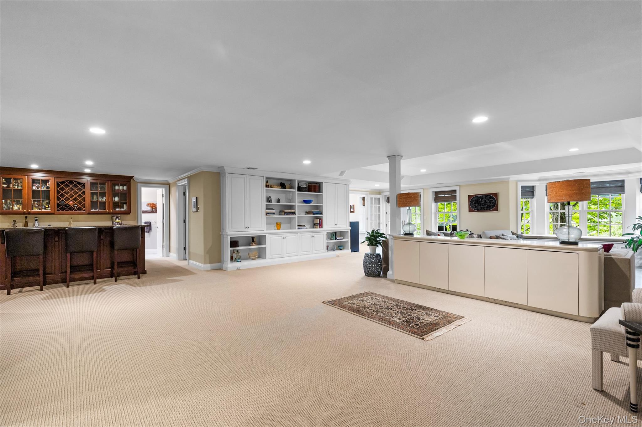 10 Shadow Tree Lane