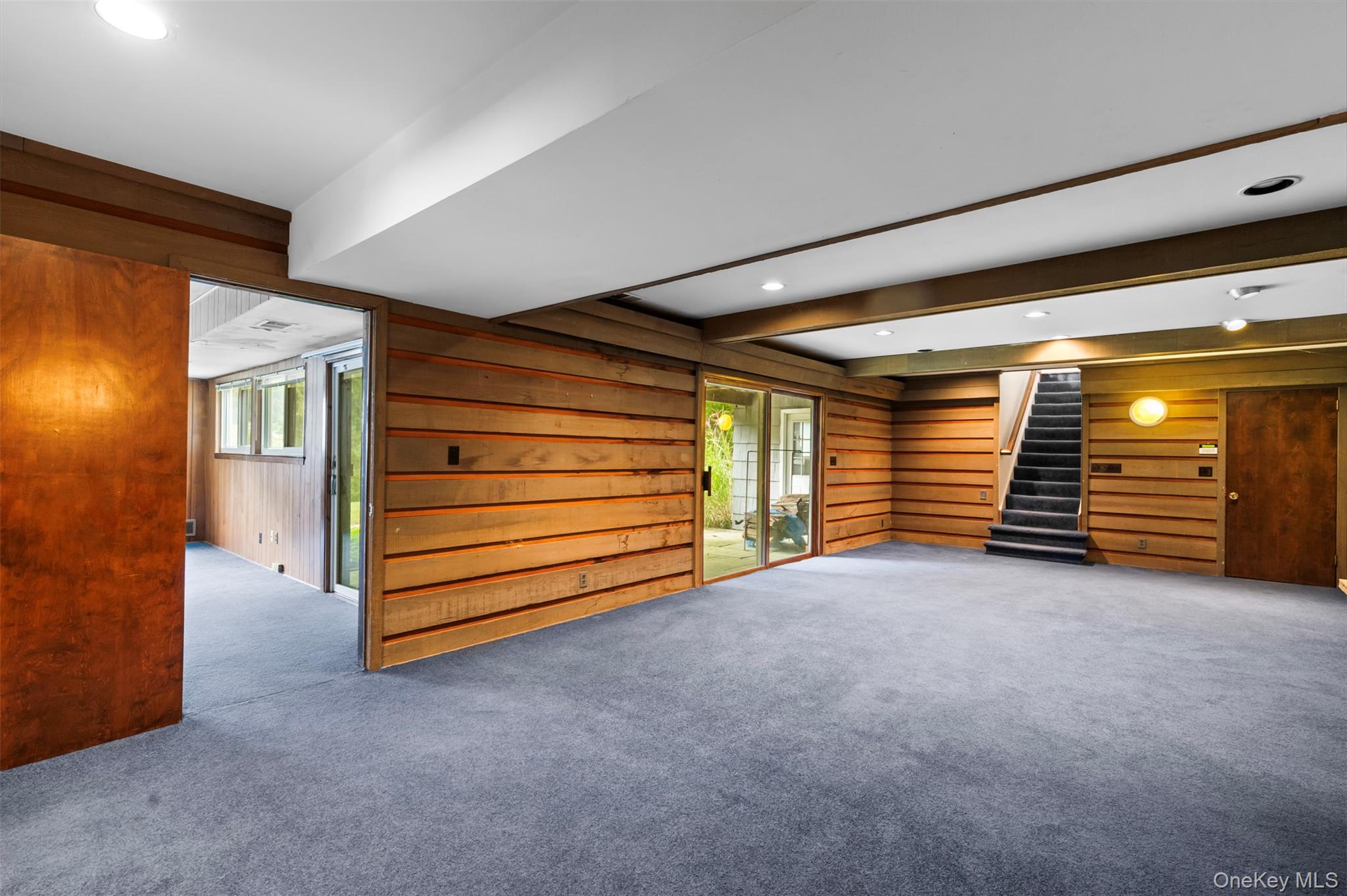 3 Troy Lane