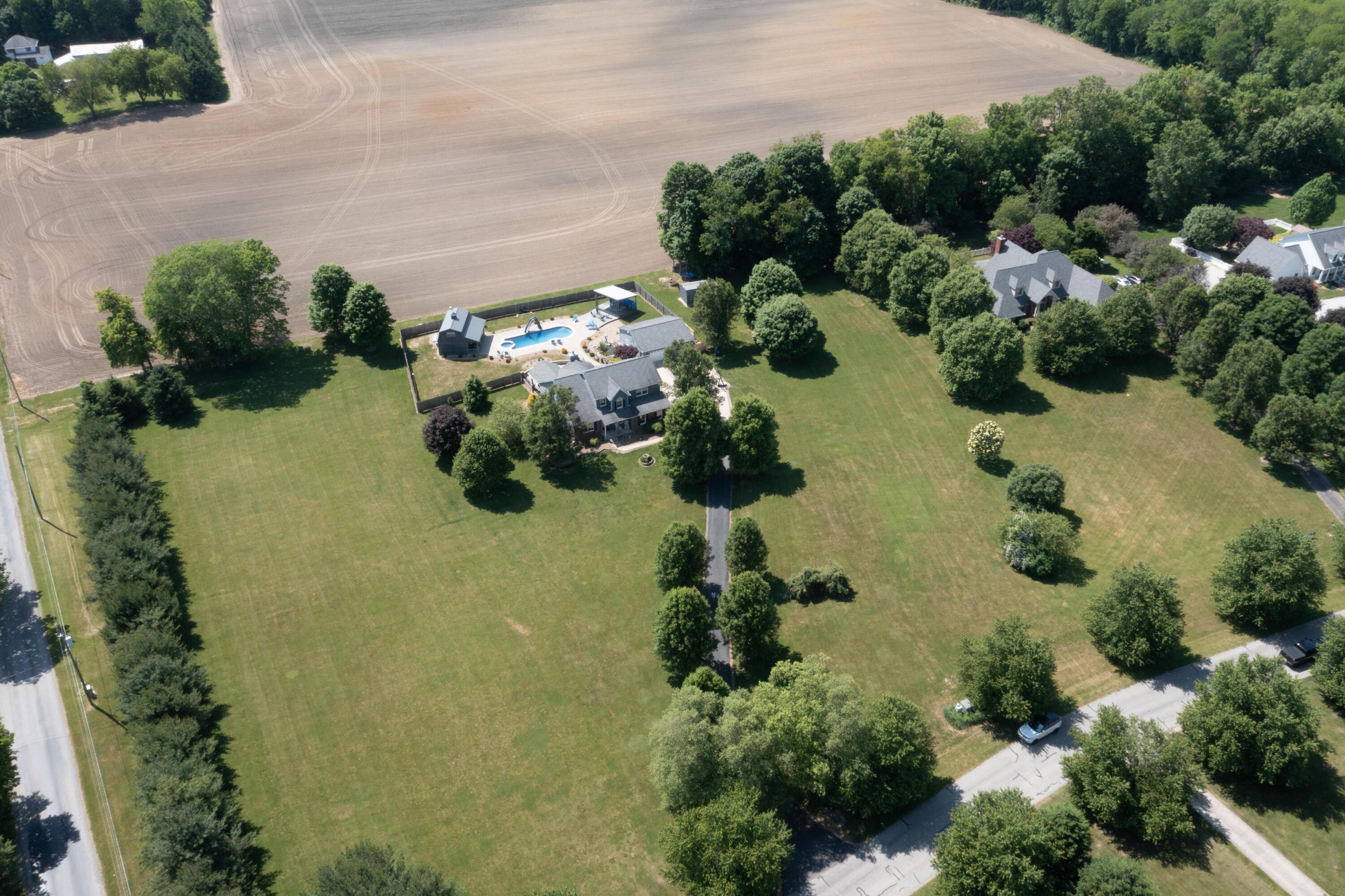 25 Waters Edge Drive