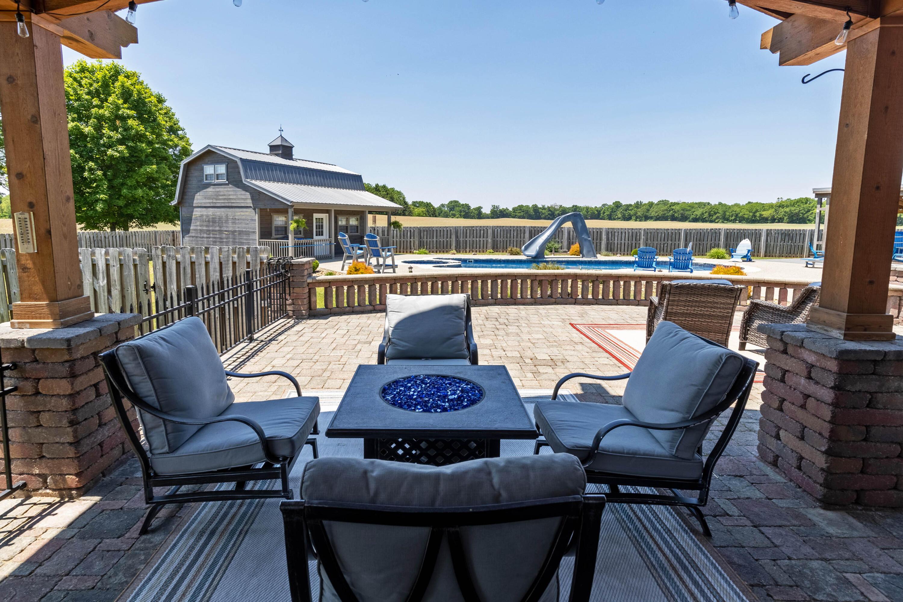 25 Waters Edge Drive